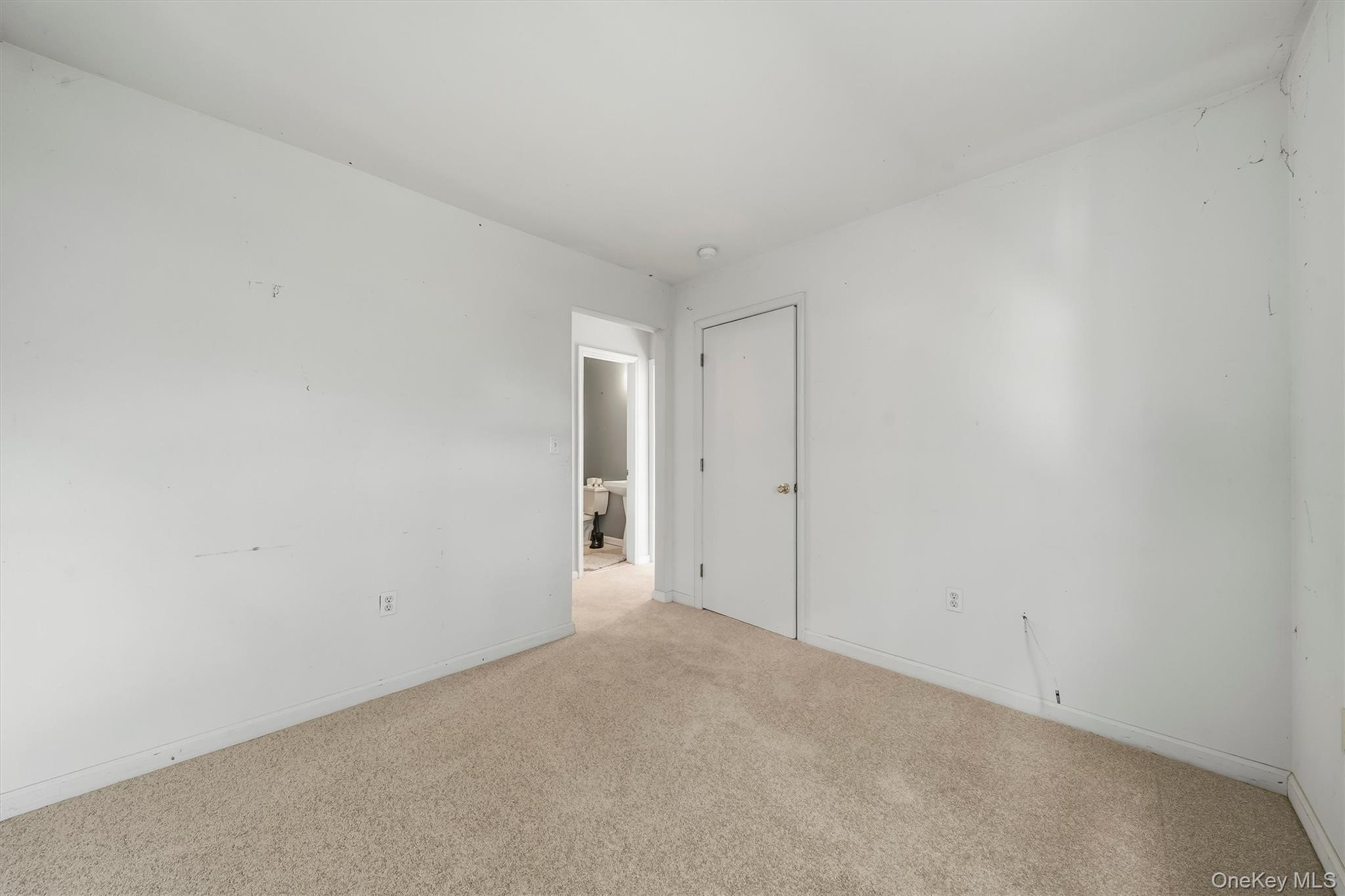 4 Lindsey Road – For Sale photo 16