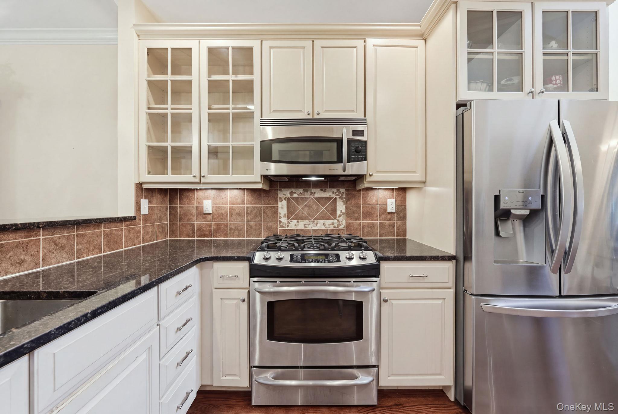 3 Baltusrol Court – For Sale photo 3