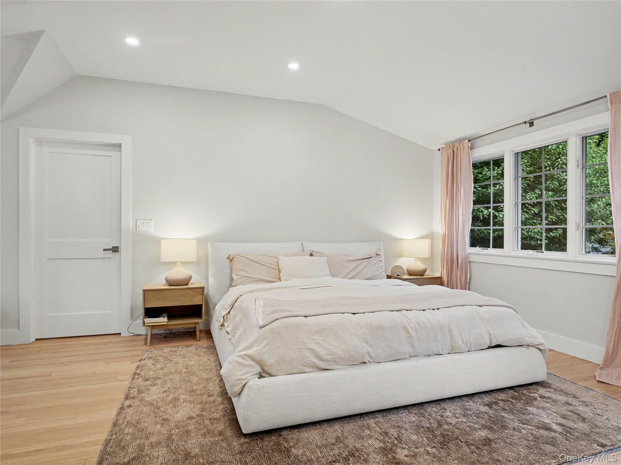 67 Heatherdell Road – For Rent photo 16