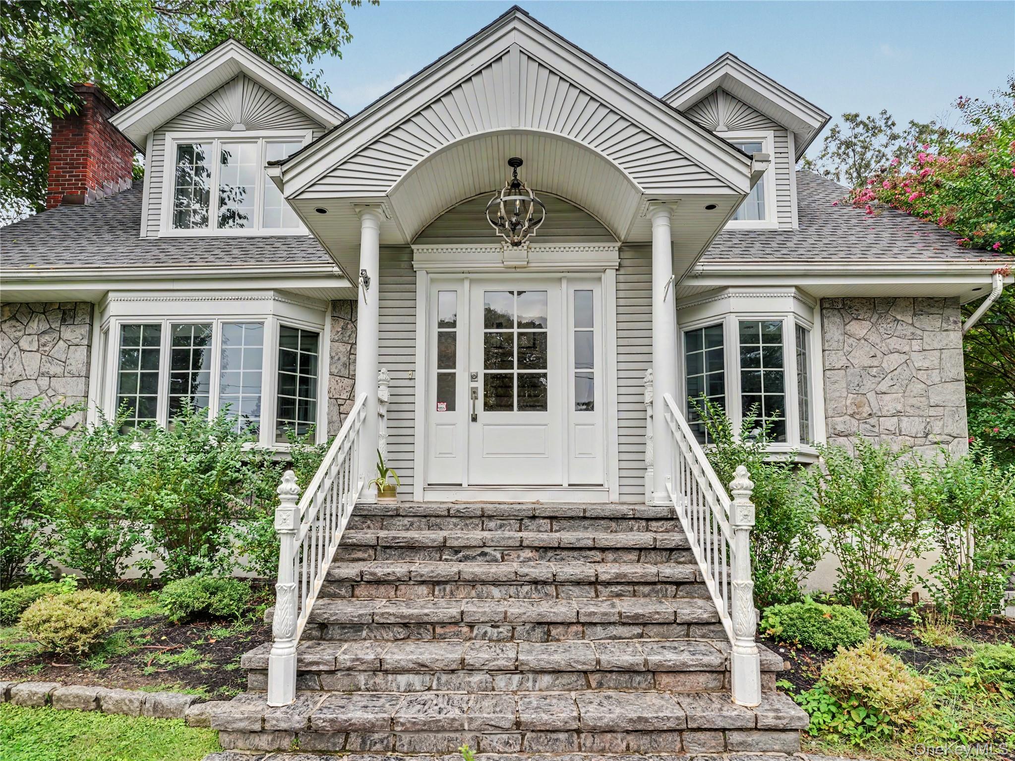 67 Heatherdell Road – For Rent photo 2