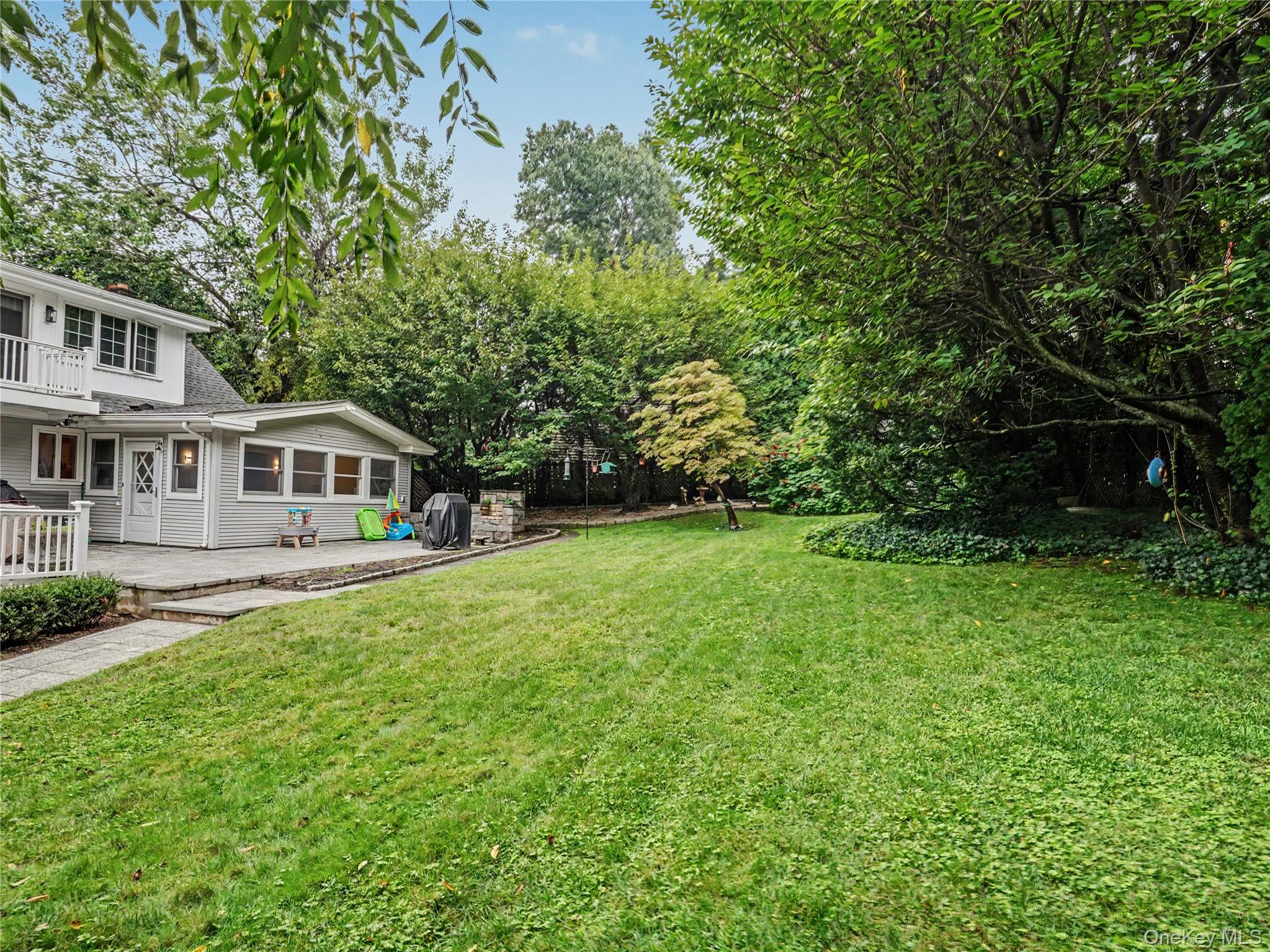 67 Heatherdell Road – For Rent photo 34