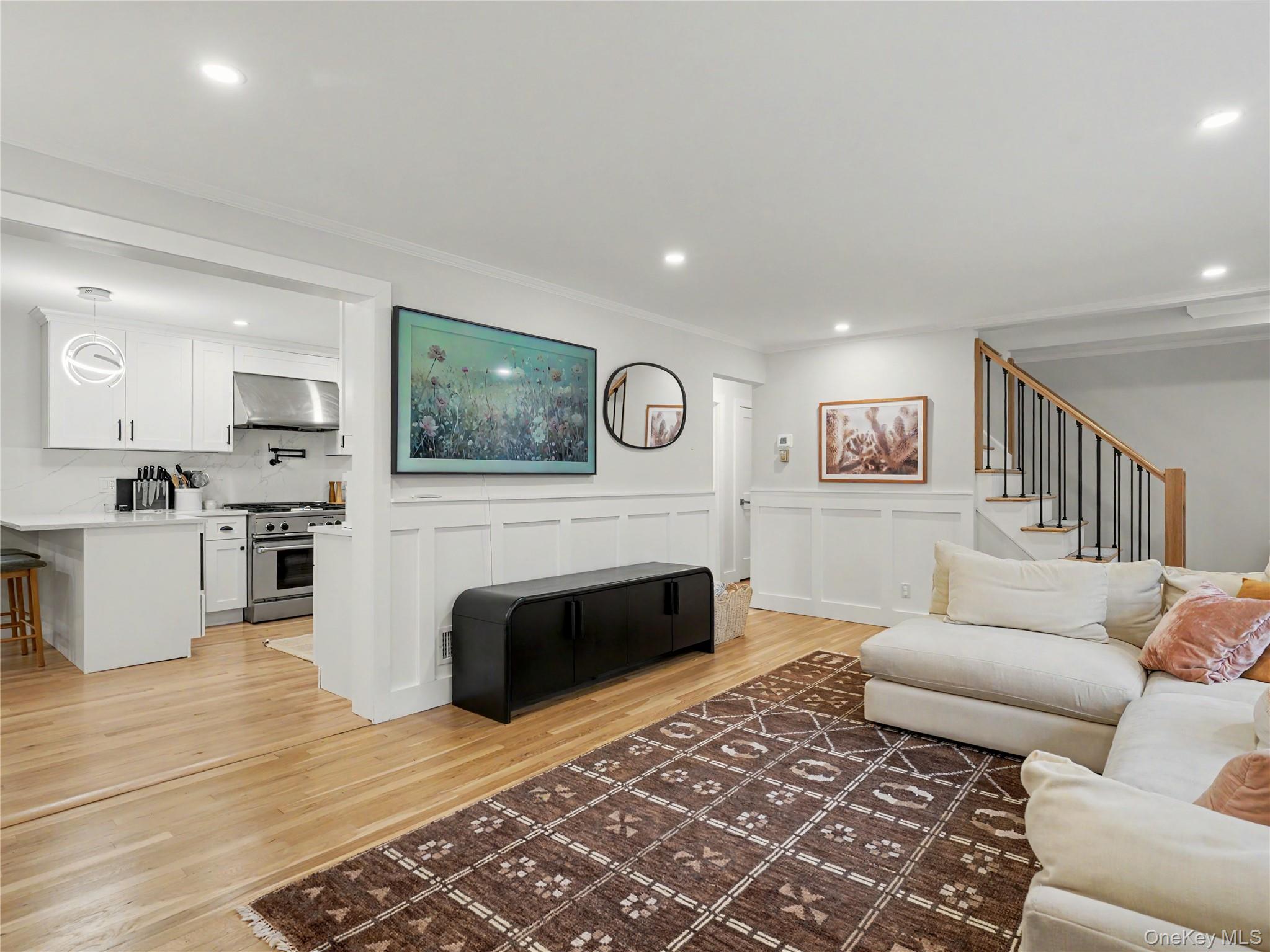 67 Heatherdell Road – For Rent photo 6