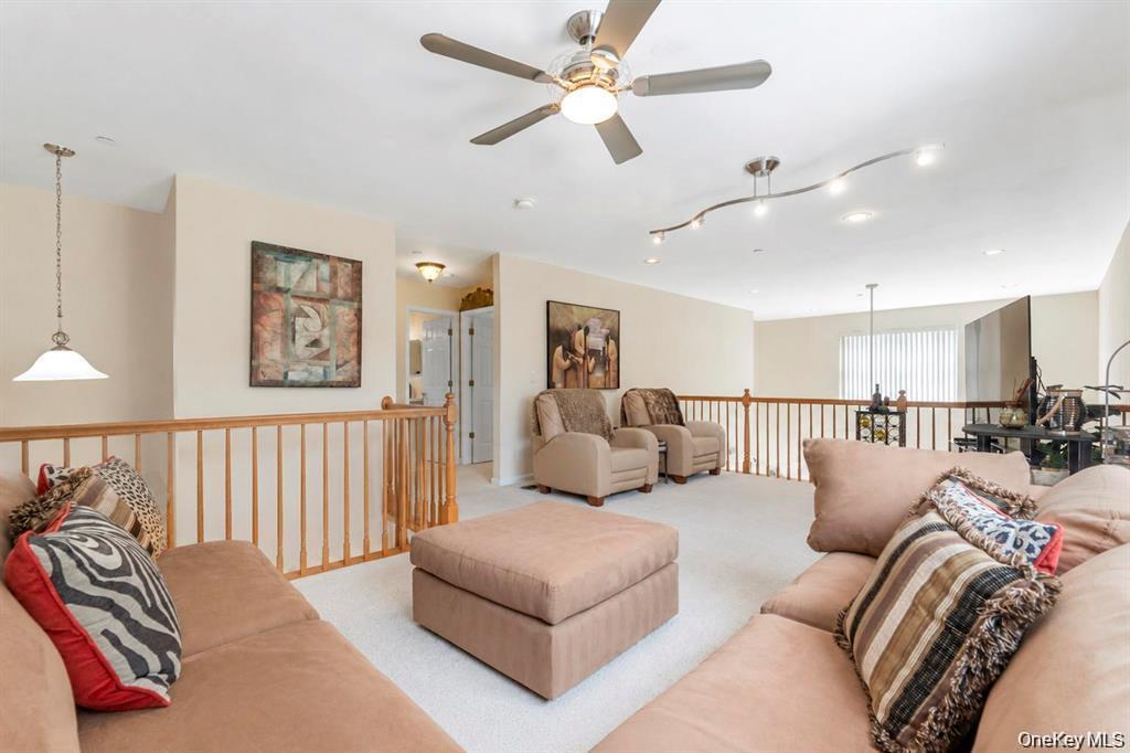 1 Jennifer Lane – For Sale photo 24