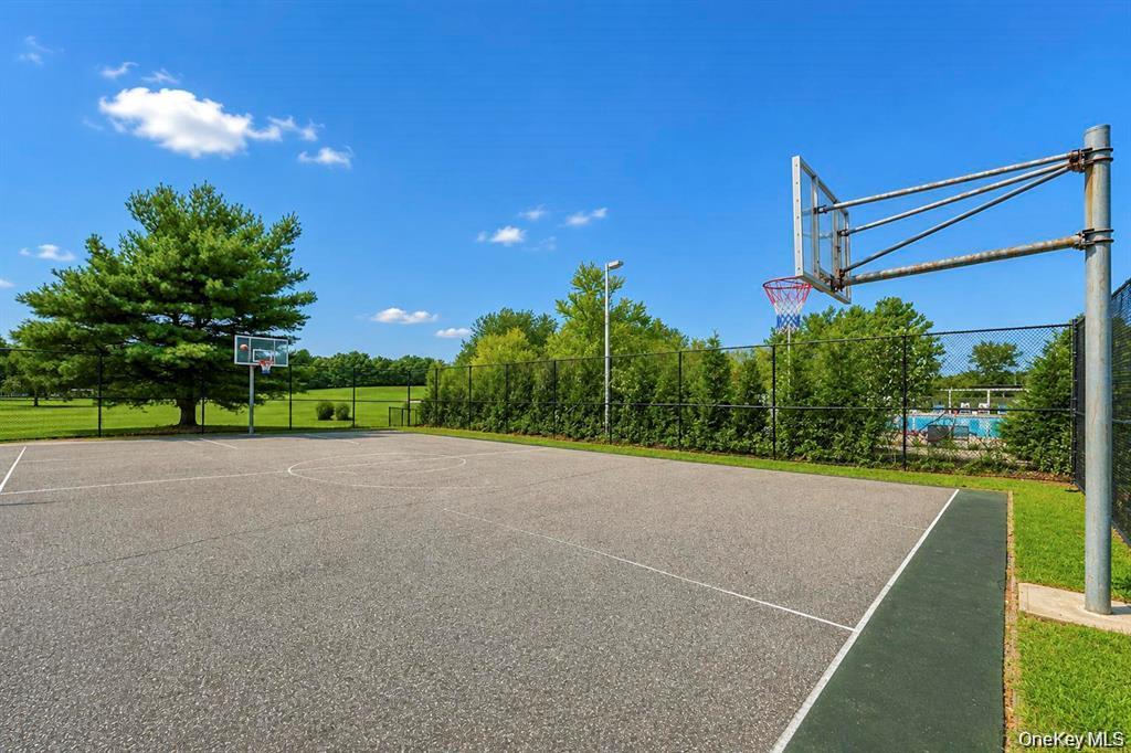 1 Jennifer Lane – For Sale photo 40