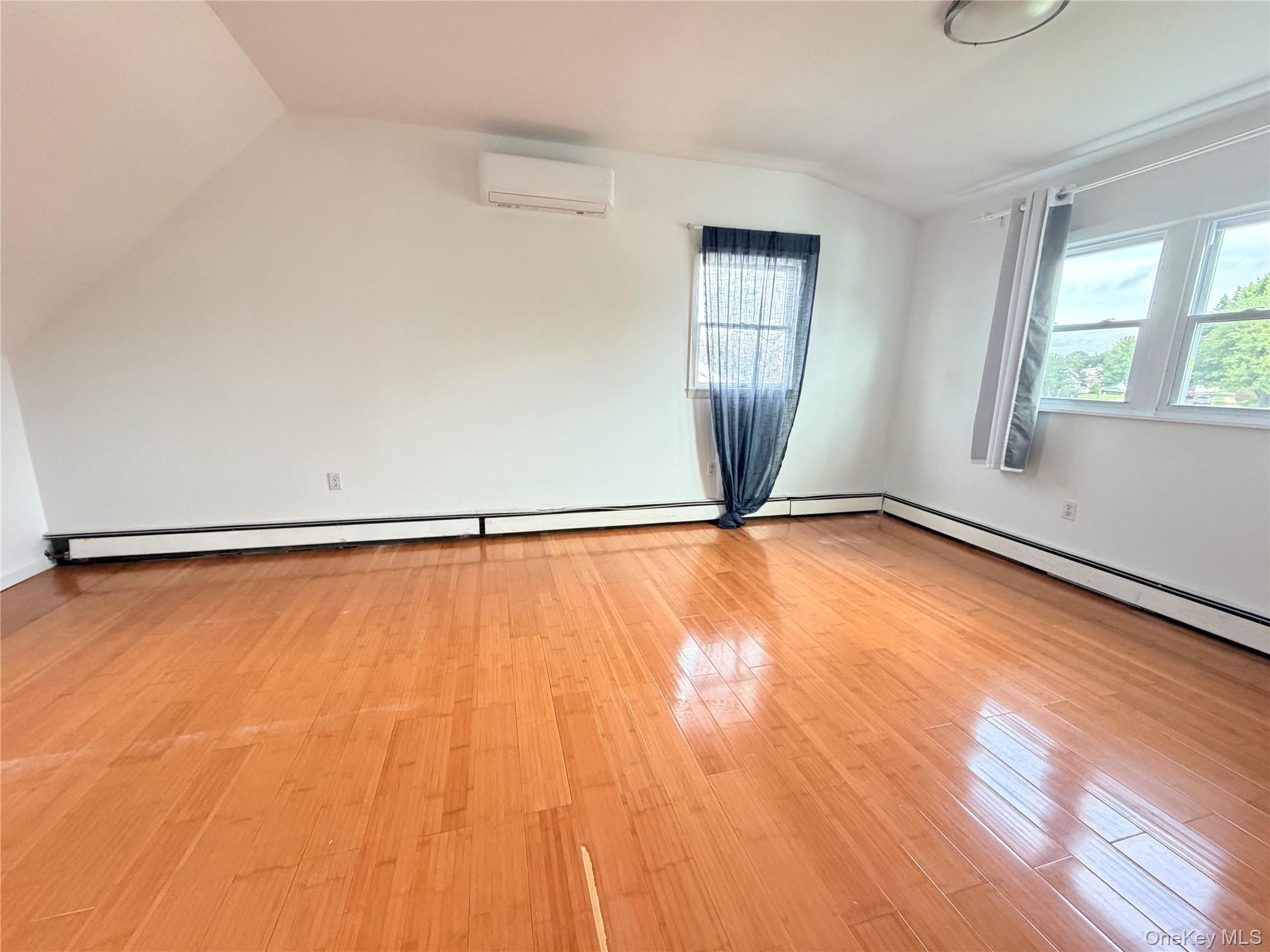 4 Carriage Ln – For Rent photo 7