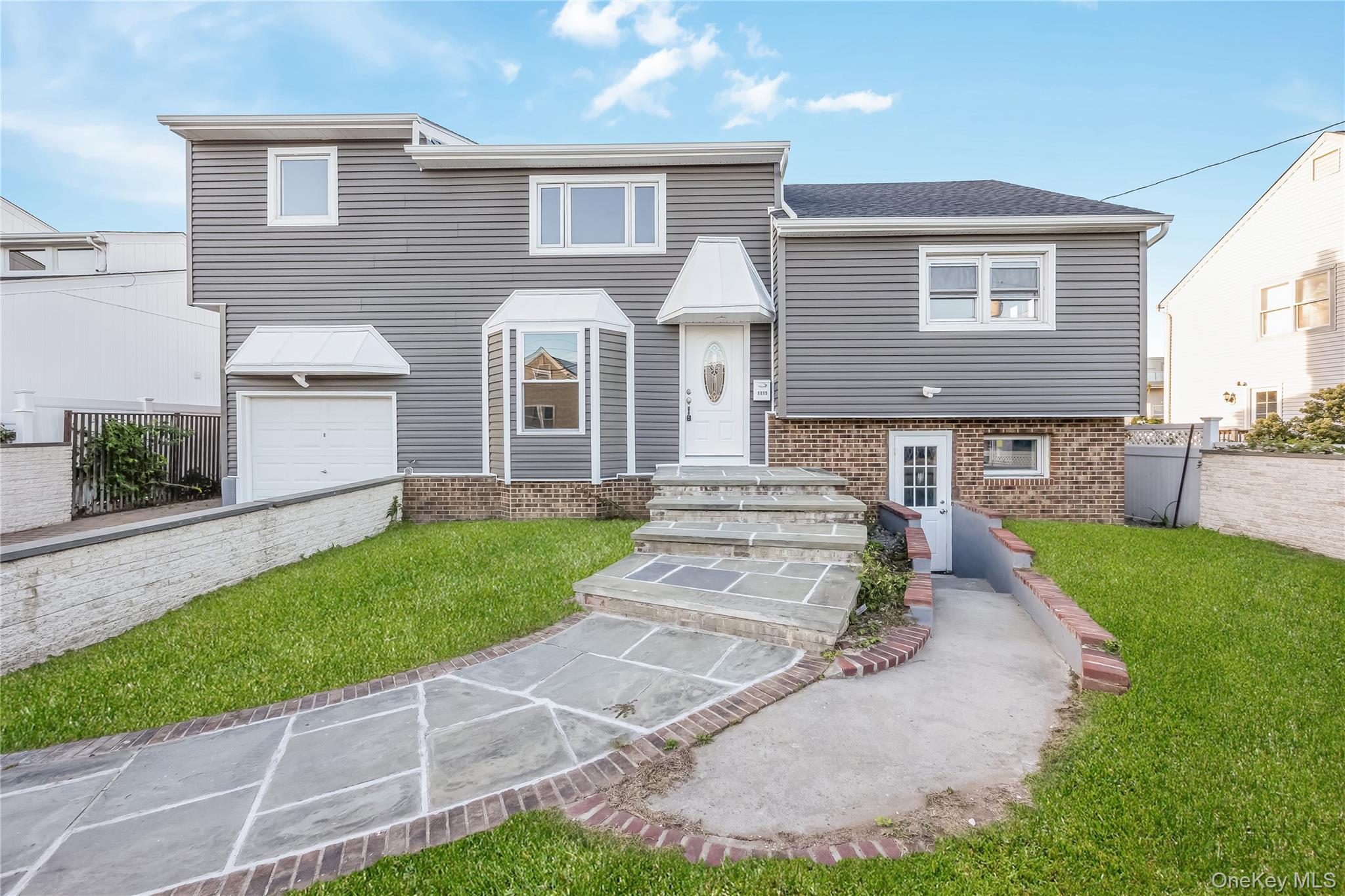 1115 Jackson Place – For Sale