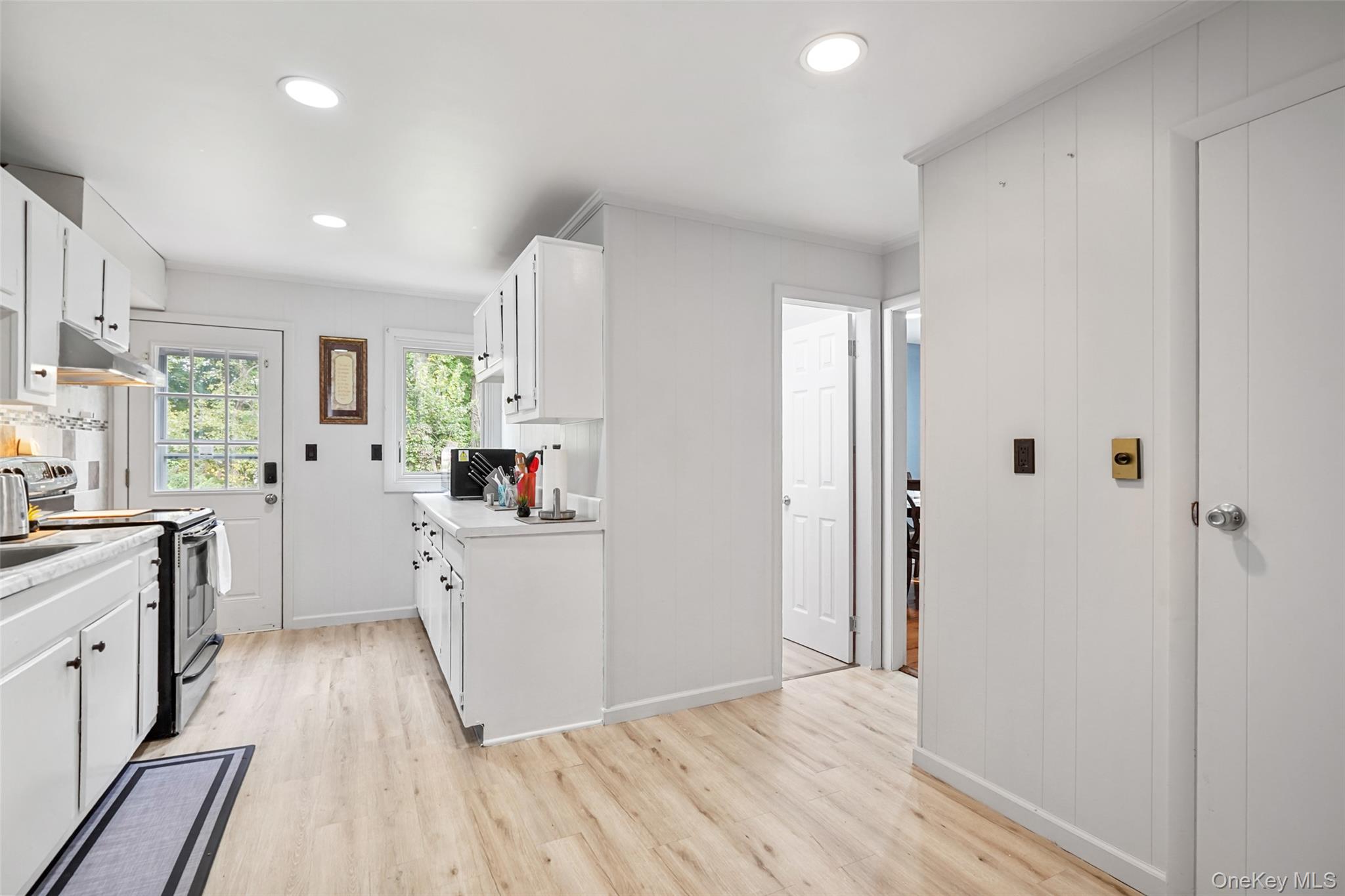 420 Alden Road – For Sale photo 12
