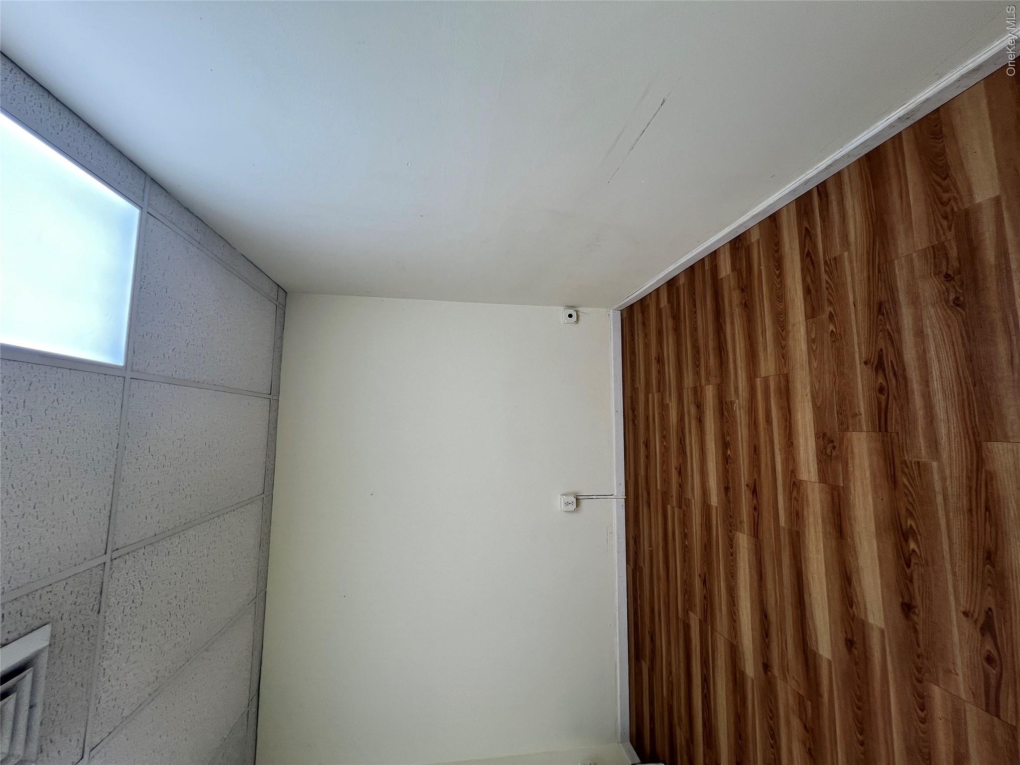 5 Nassau Boulevard – For Rent photo 6