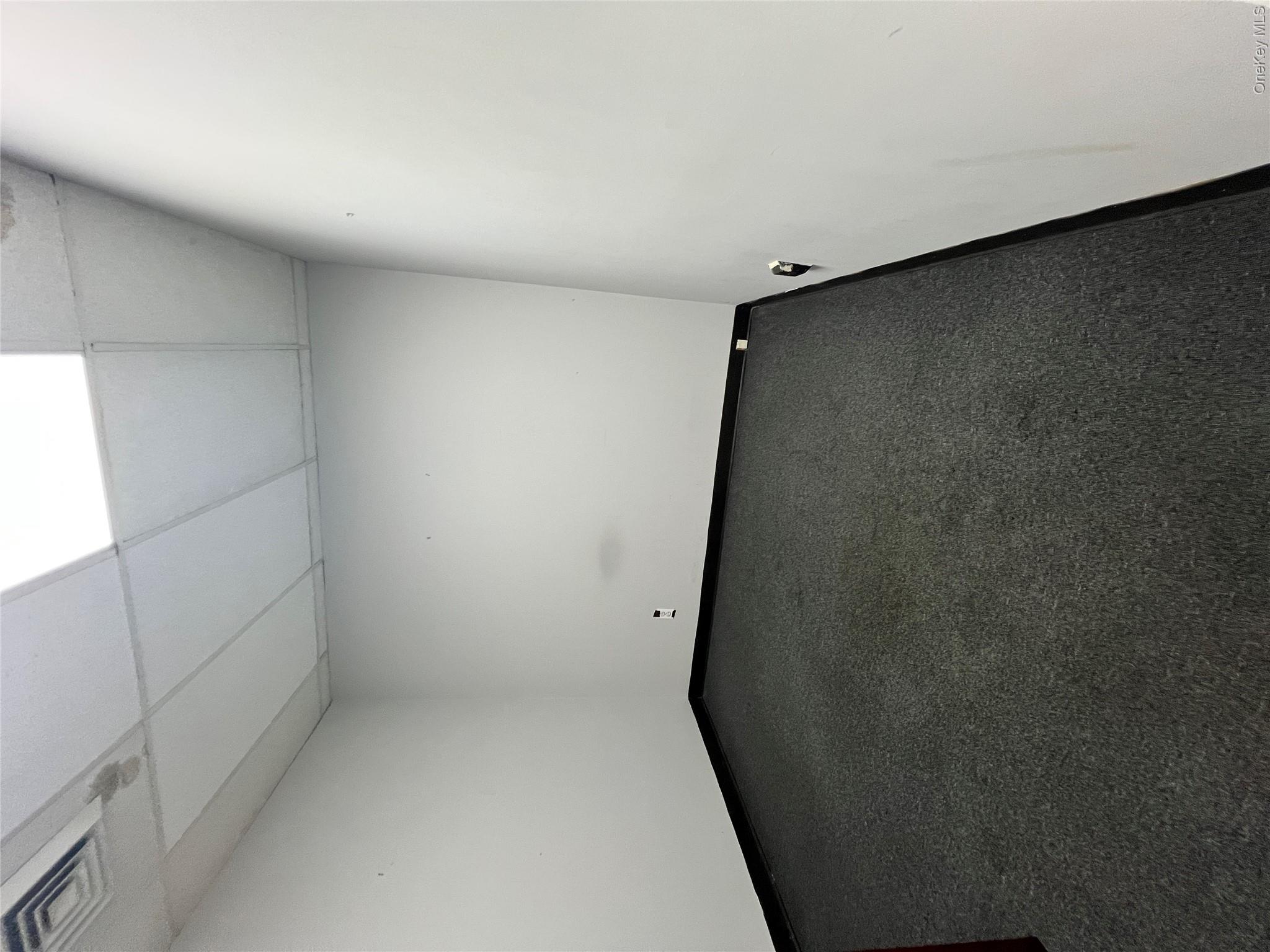 5 Nassau Boulevard – For Rent photo 5