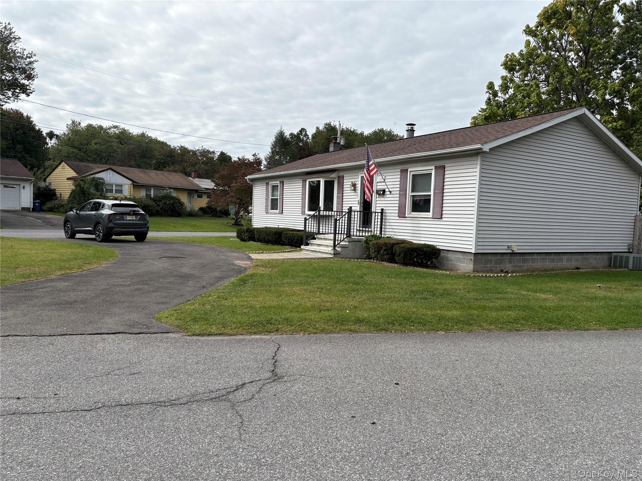 100 John Street – For Sale photo 2