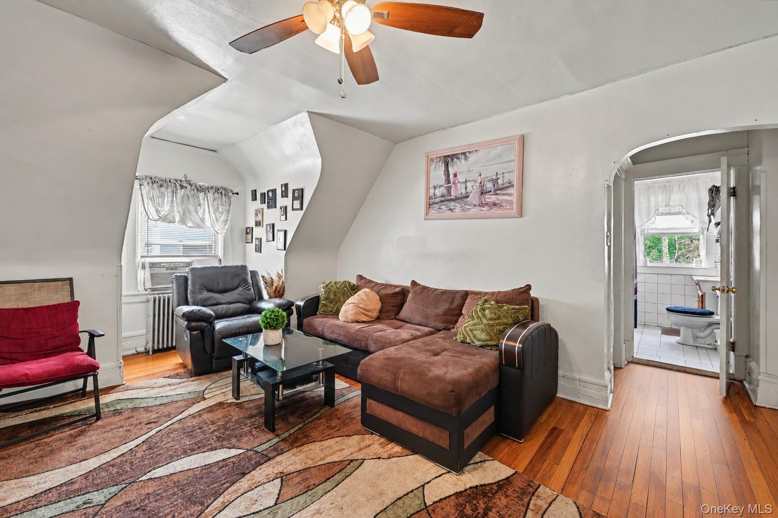 176 Archer Avenue – For Sale photo 20