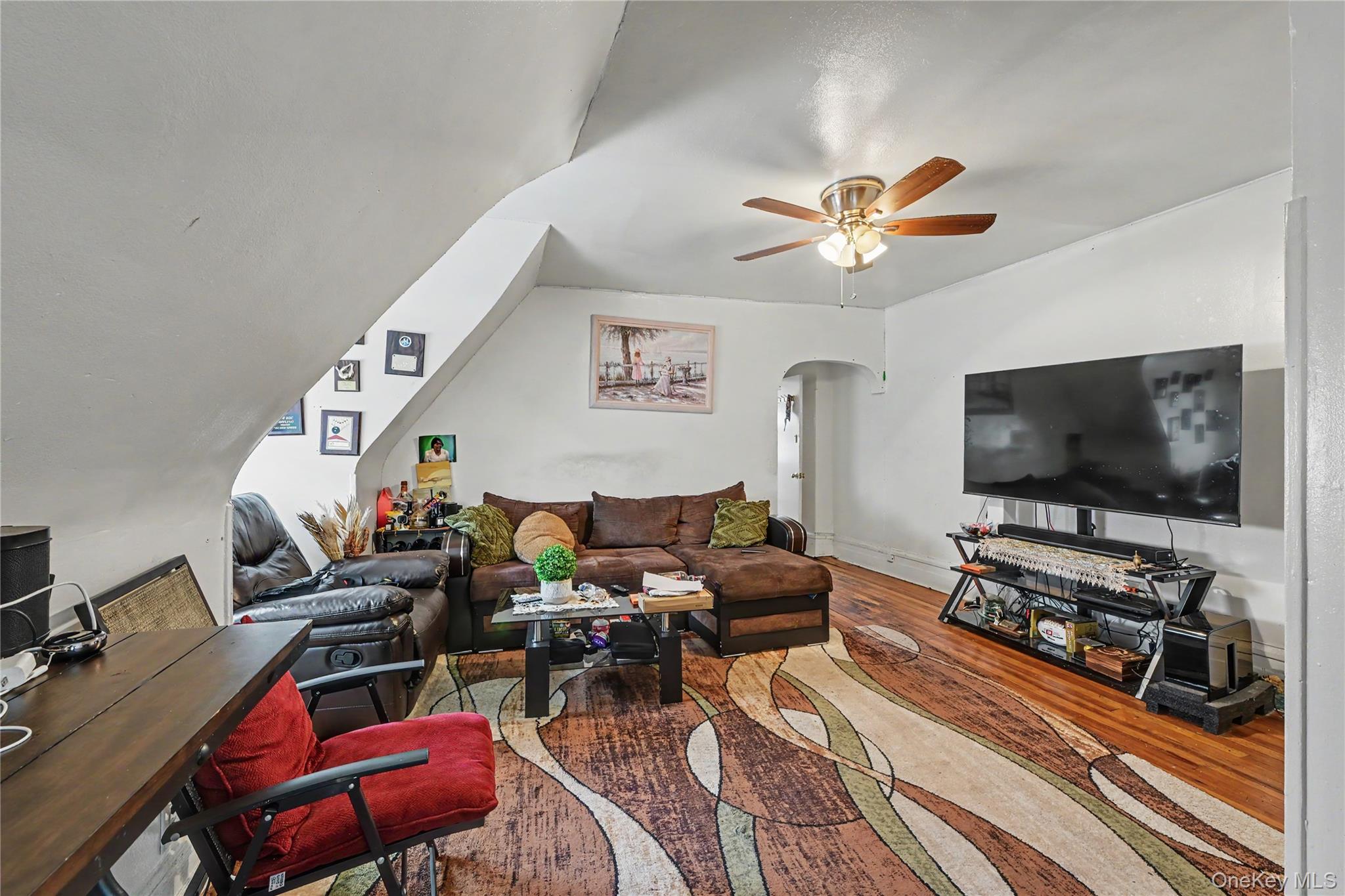 176 Archer Avenue – For Sale photo 26