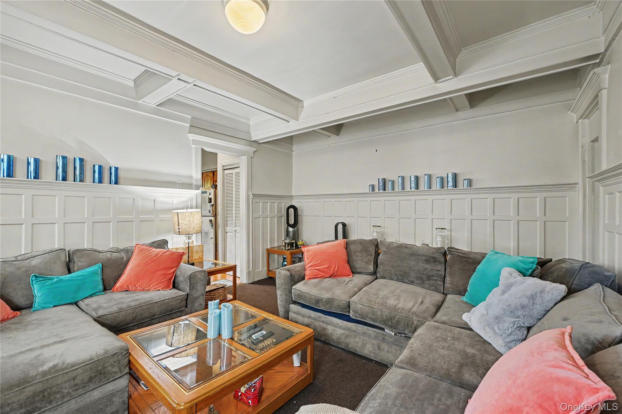 176 Archer Avenue – For Sale photo 8