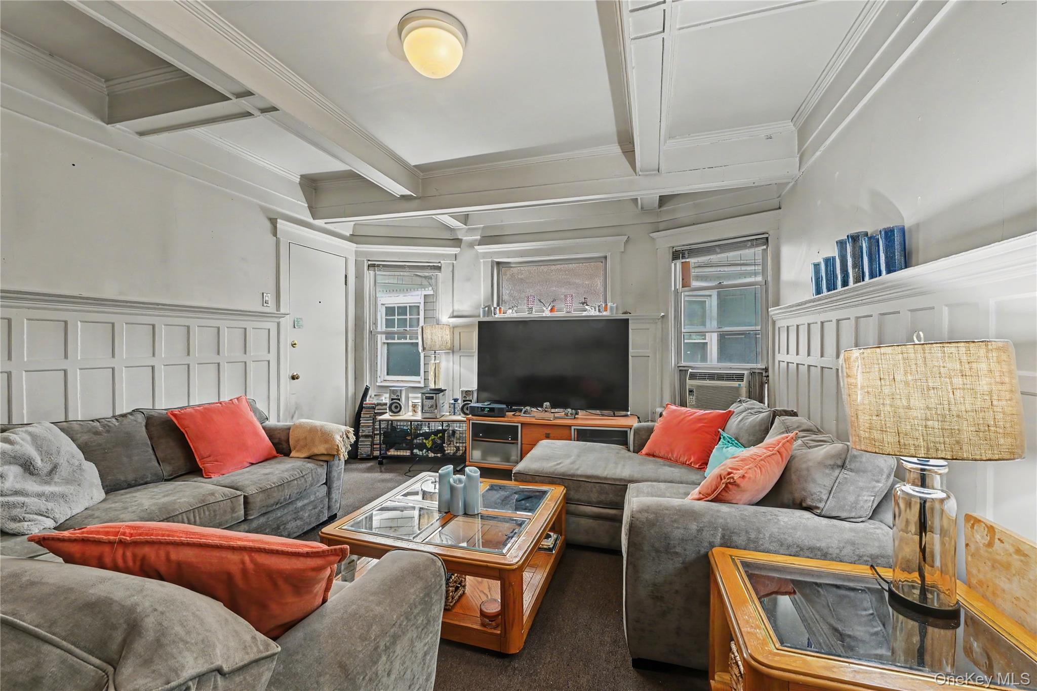 176 Archer Avenue – For Sale photo 9