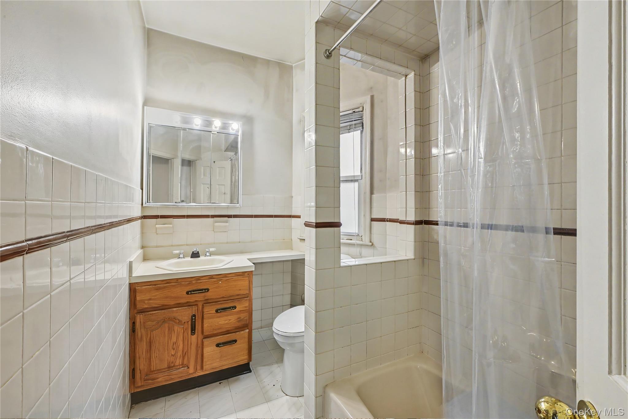 176 Archer Avenue – For Sale photo 10