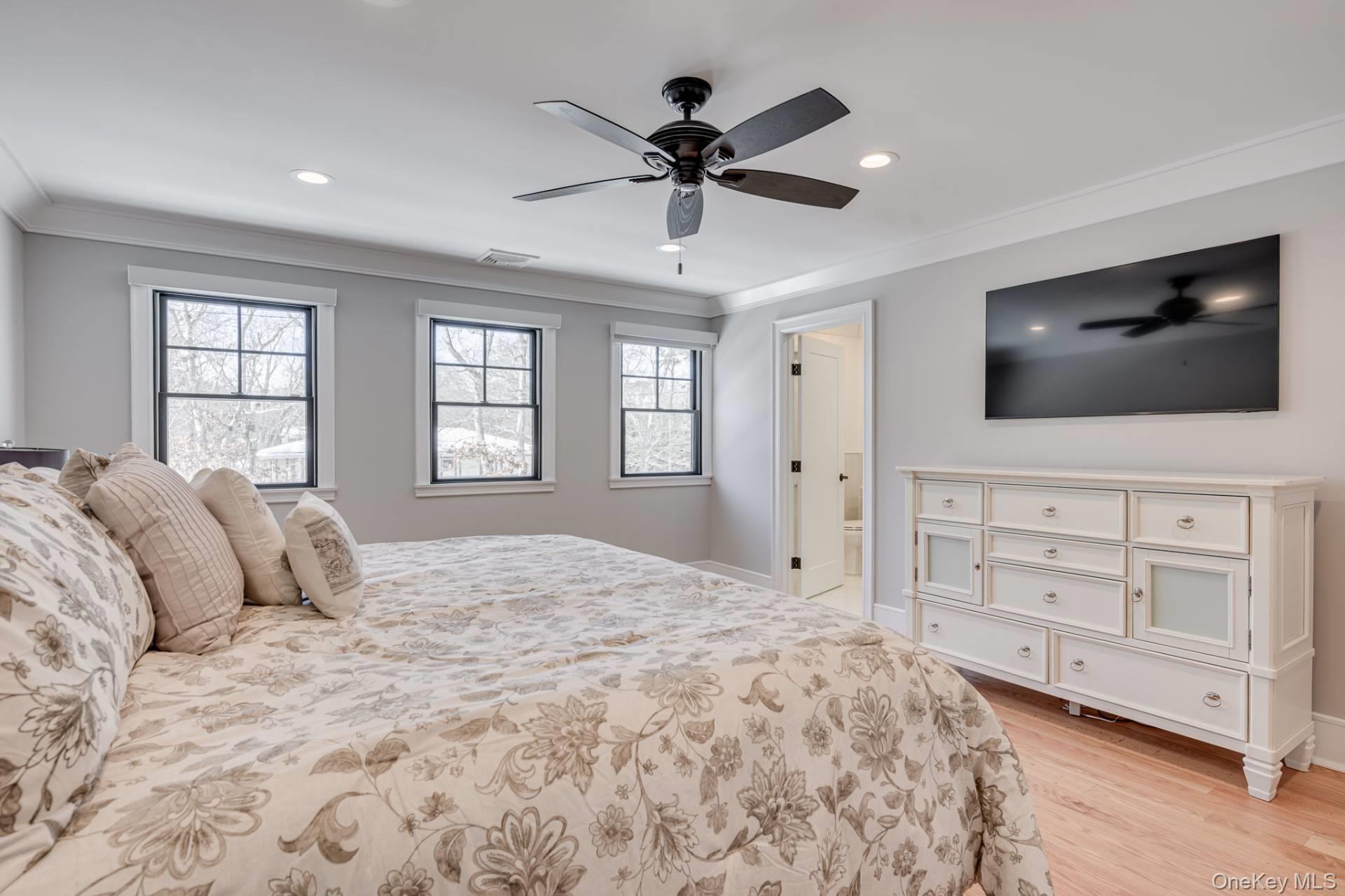 18 Sea Gate Avenue – For Rent photo 11