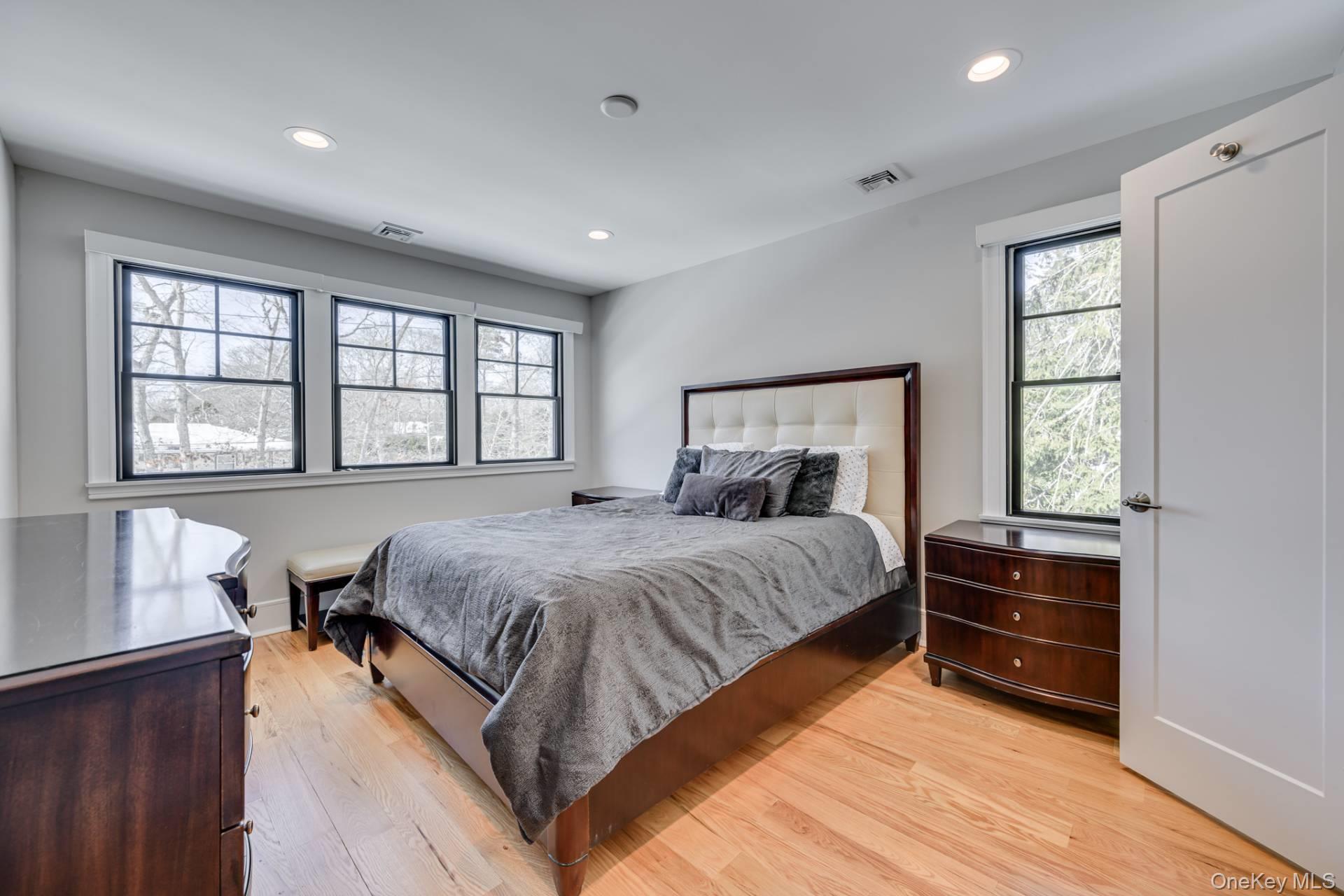18 Sea Gate Avenue – For Rent photo 15