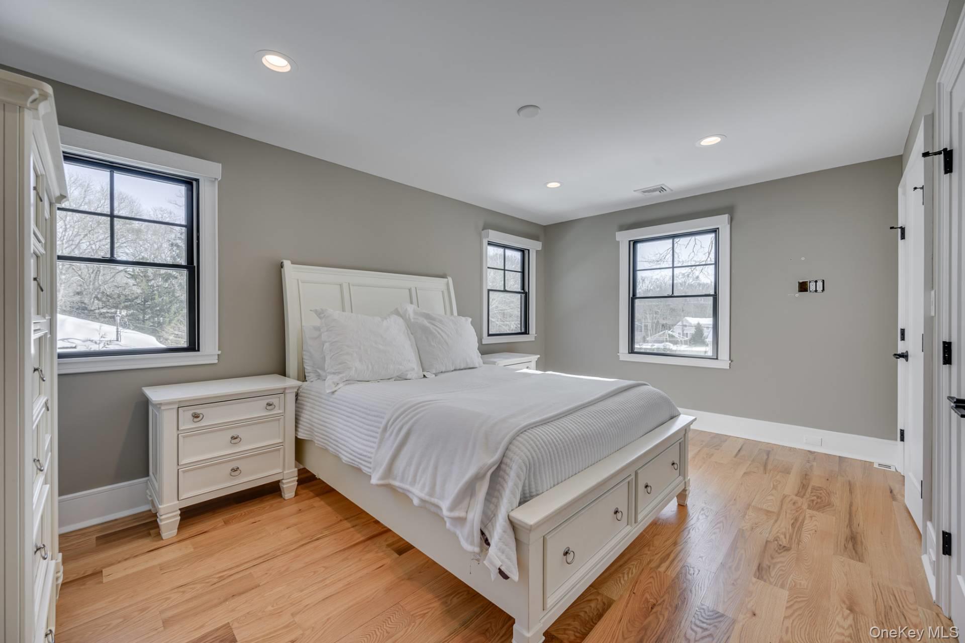 18 Sea Gate Avenue – For Rent photo 13