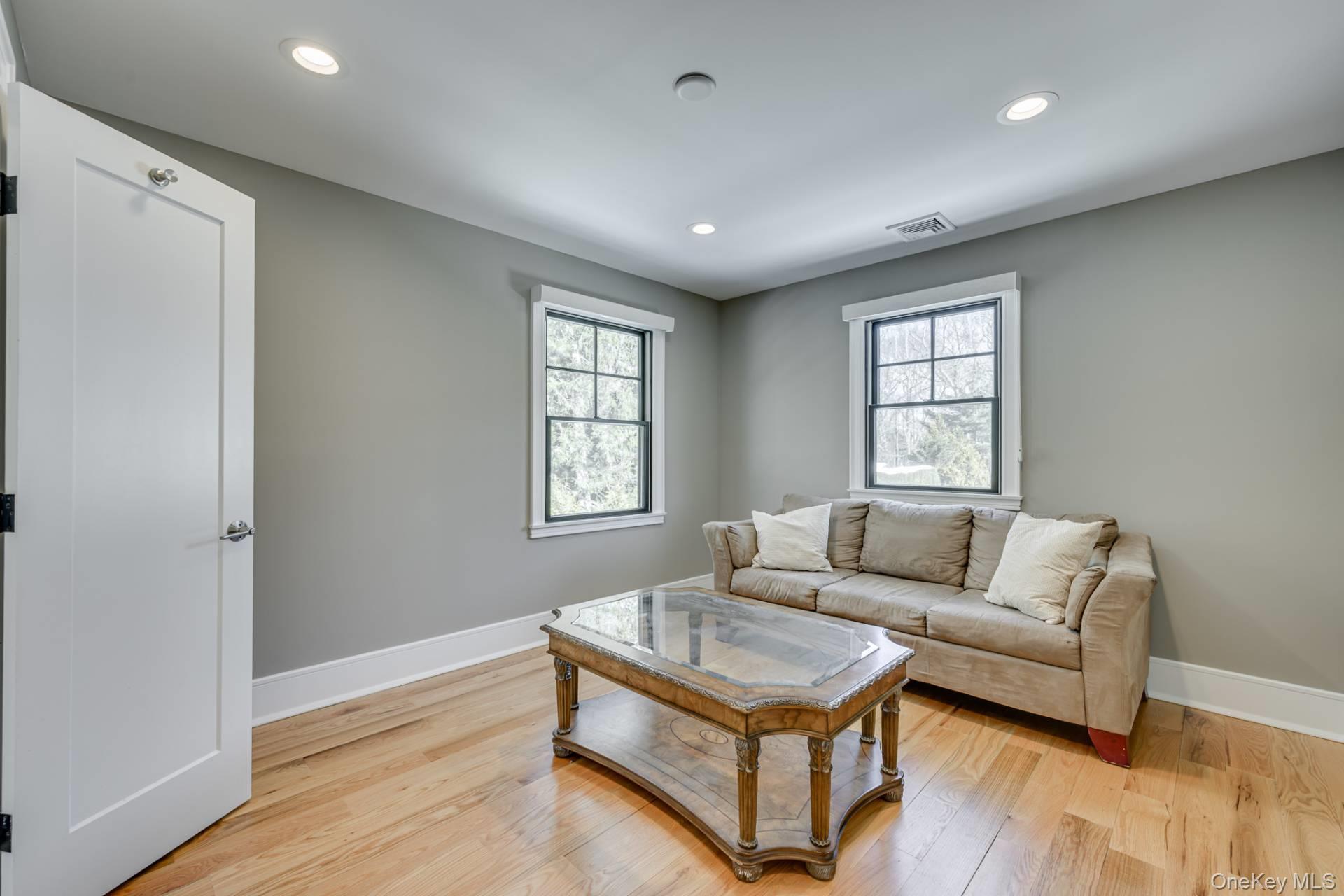 18 Sea Gate Avenue – For Rent photo 17