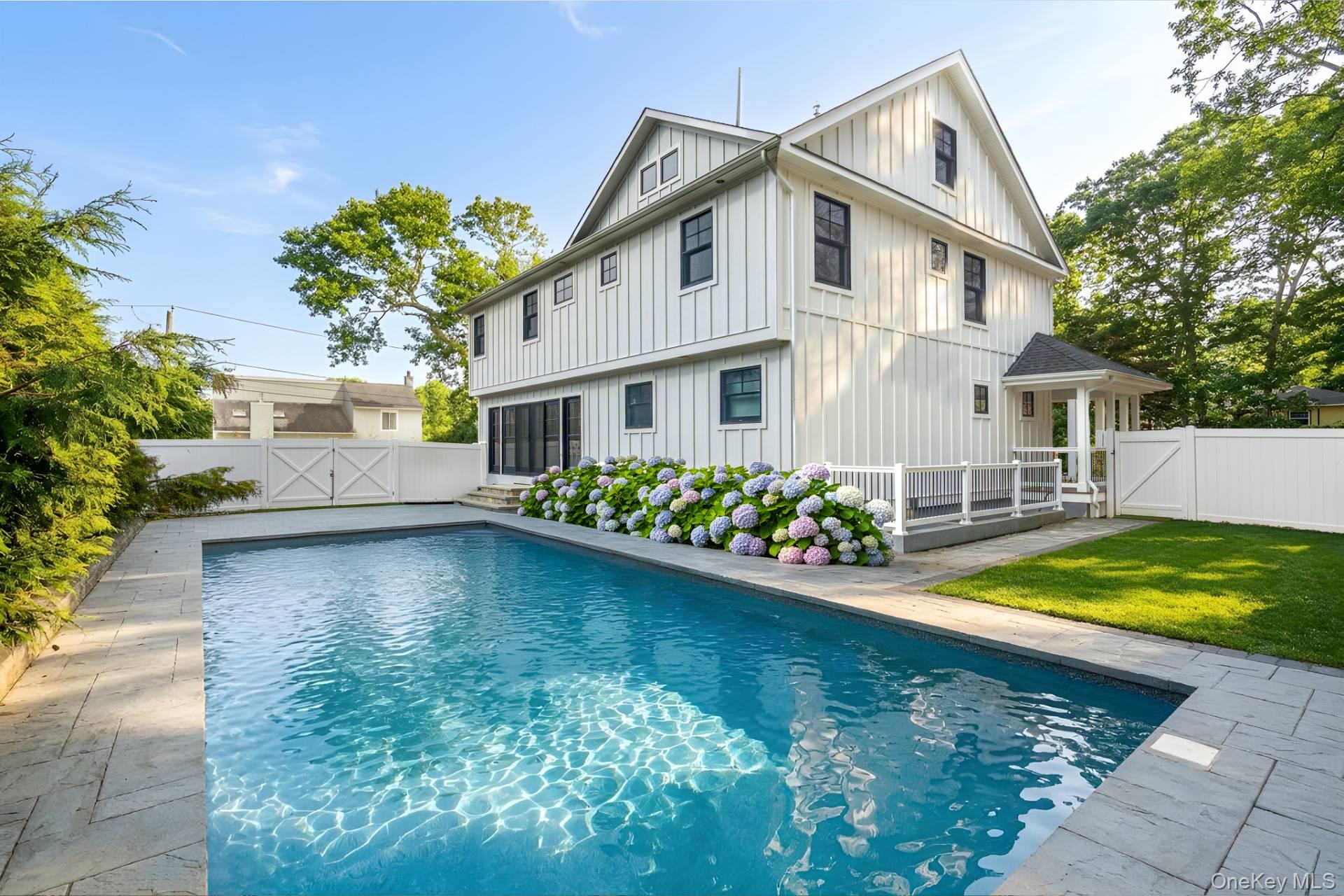 18 Sea Gate Avenue – For Rent photo 3