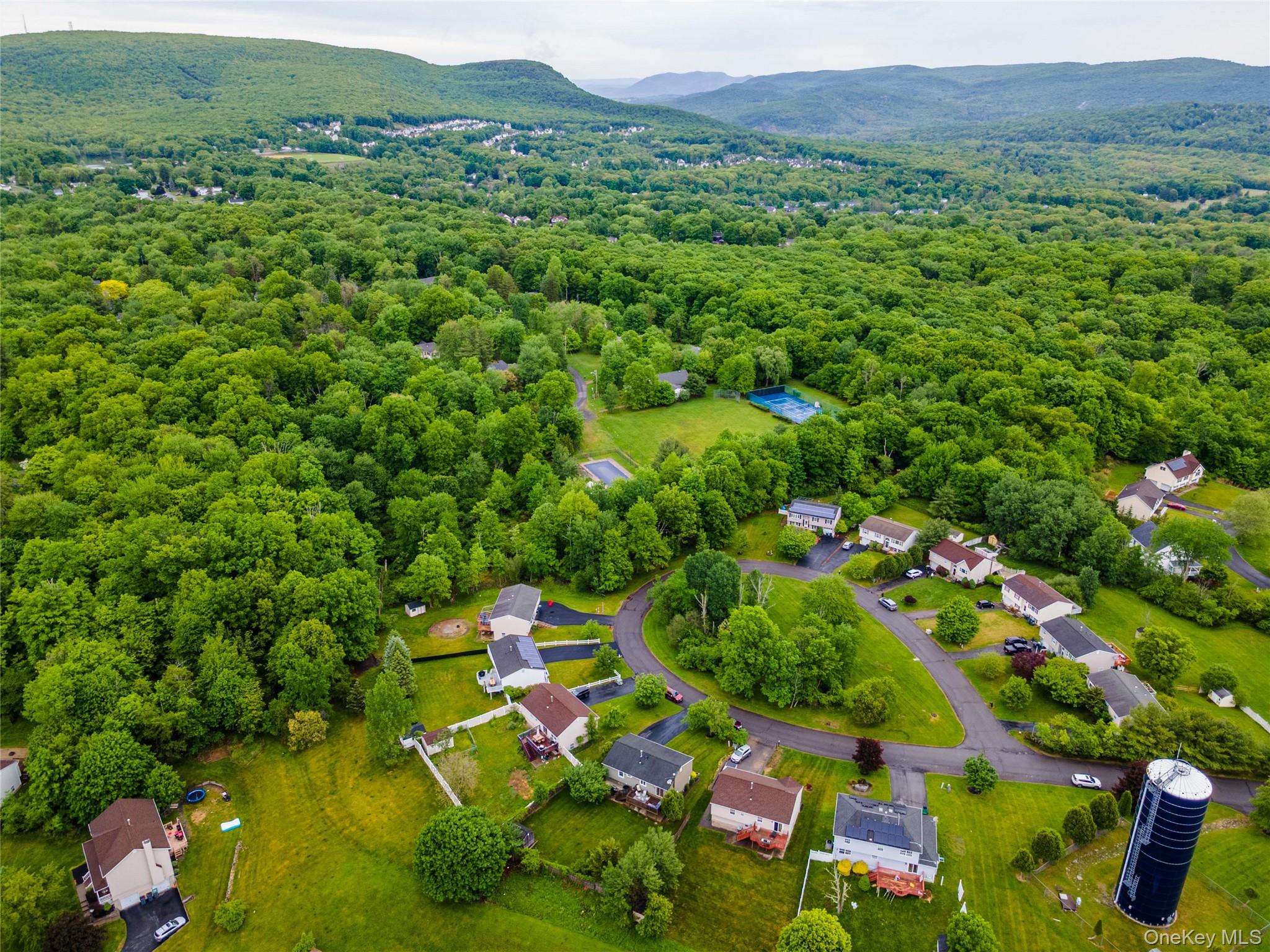 5 Columbia Circle – For Sale photo 37