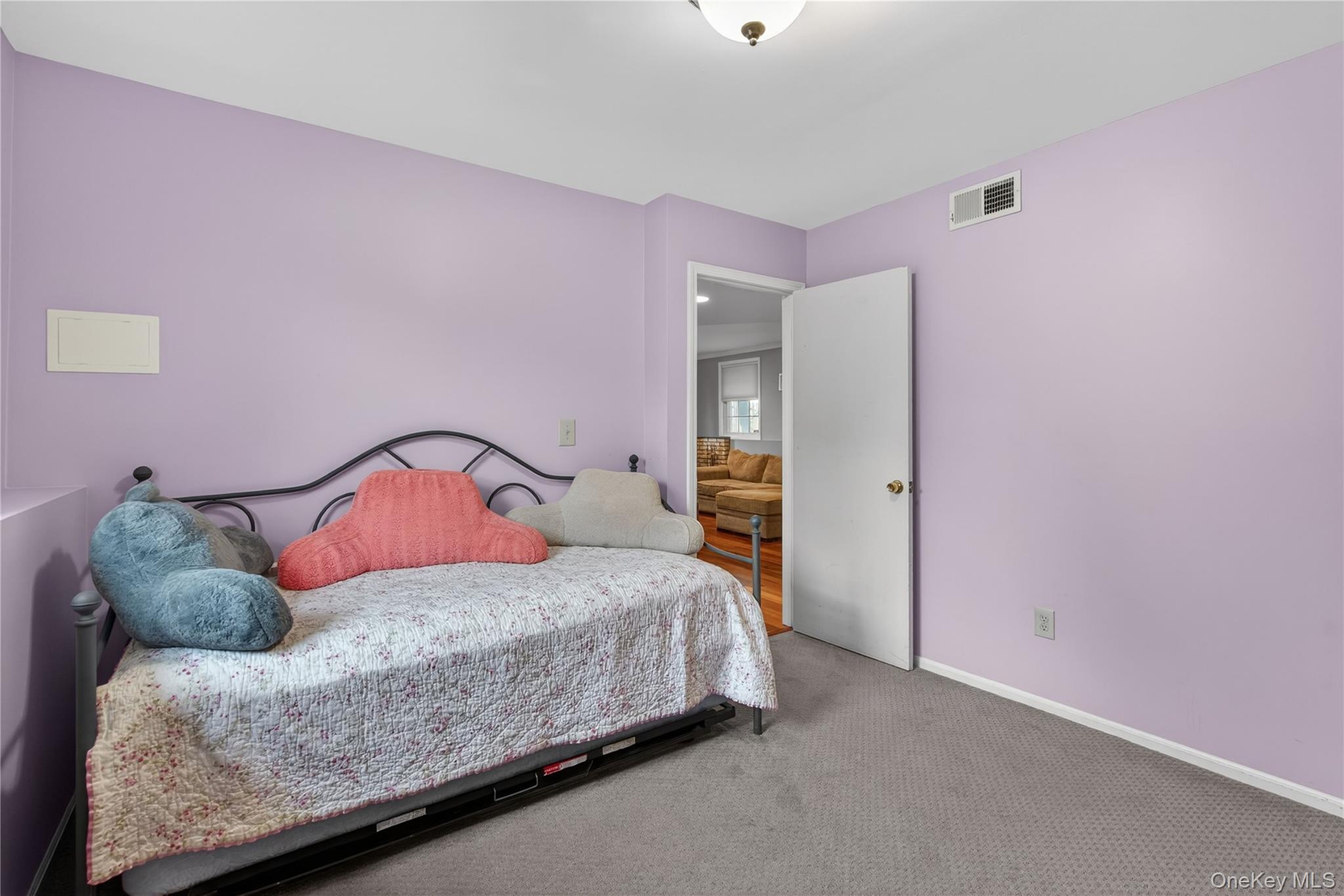 5 Columbia Circle – For Sale photo 25