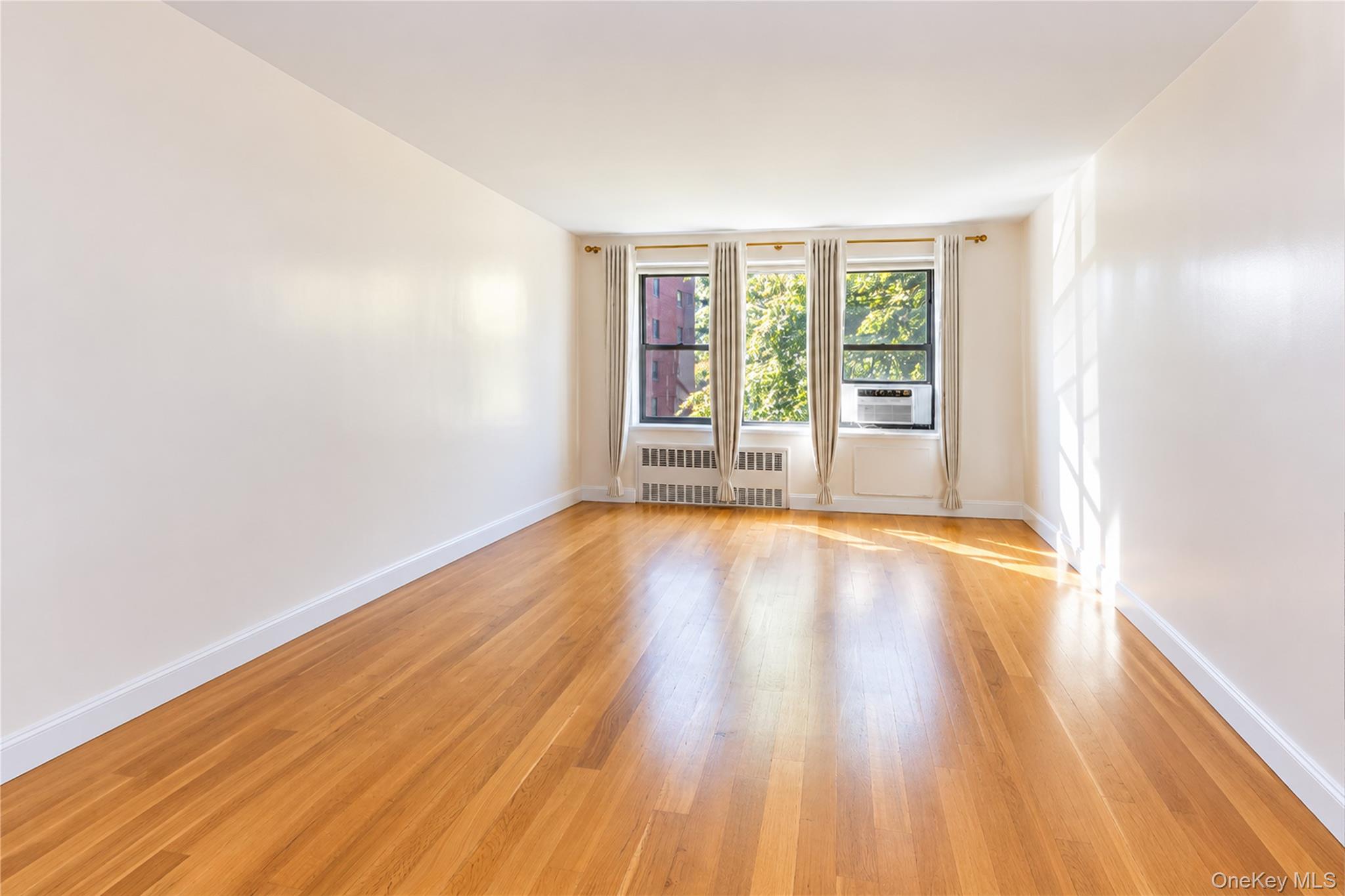 3215 Arlington Avenue, Unit 2A photo 4