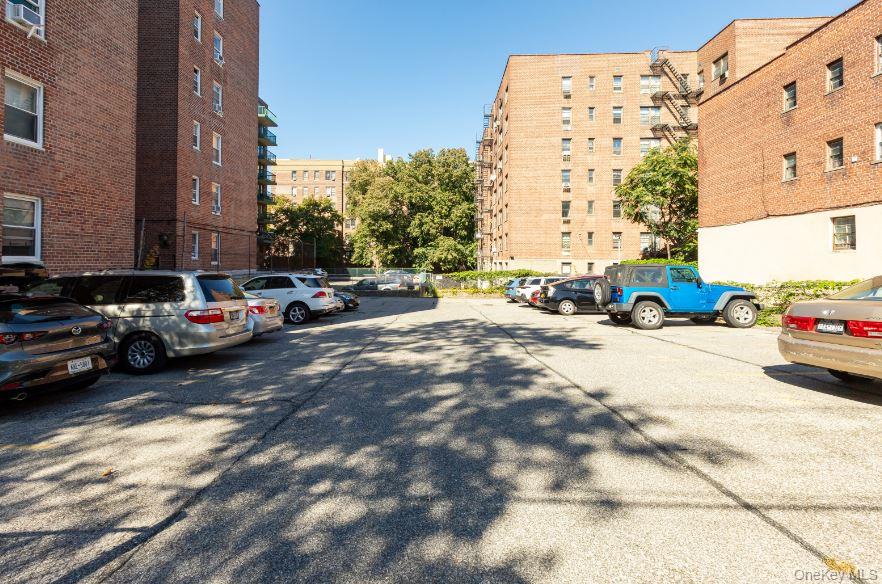 3215 Arlington Avenue, Unit 2A photo 12