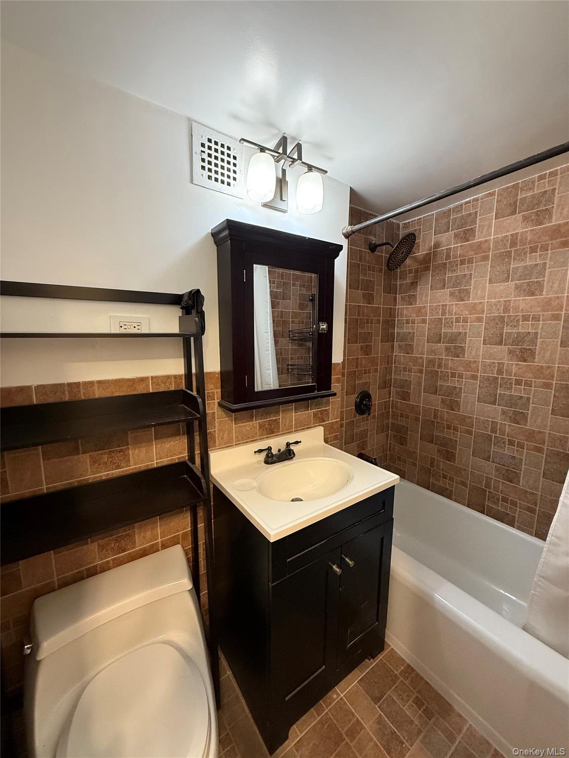 97-07 63 Road, Unit 9A photo 5