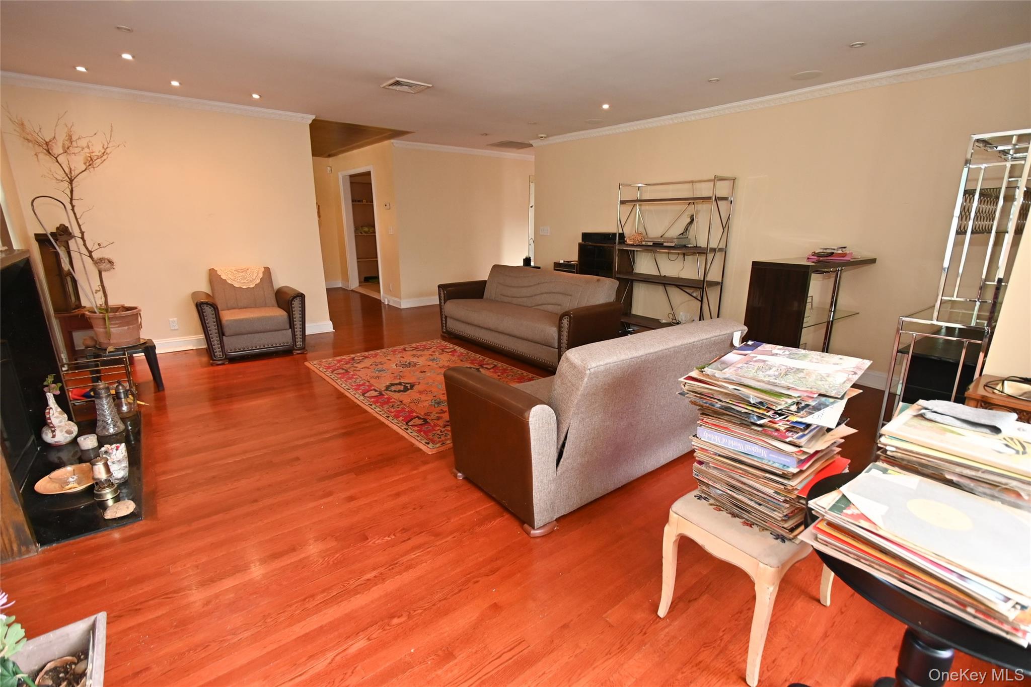 14527 13th Avenue – For Sale photo 4