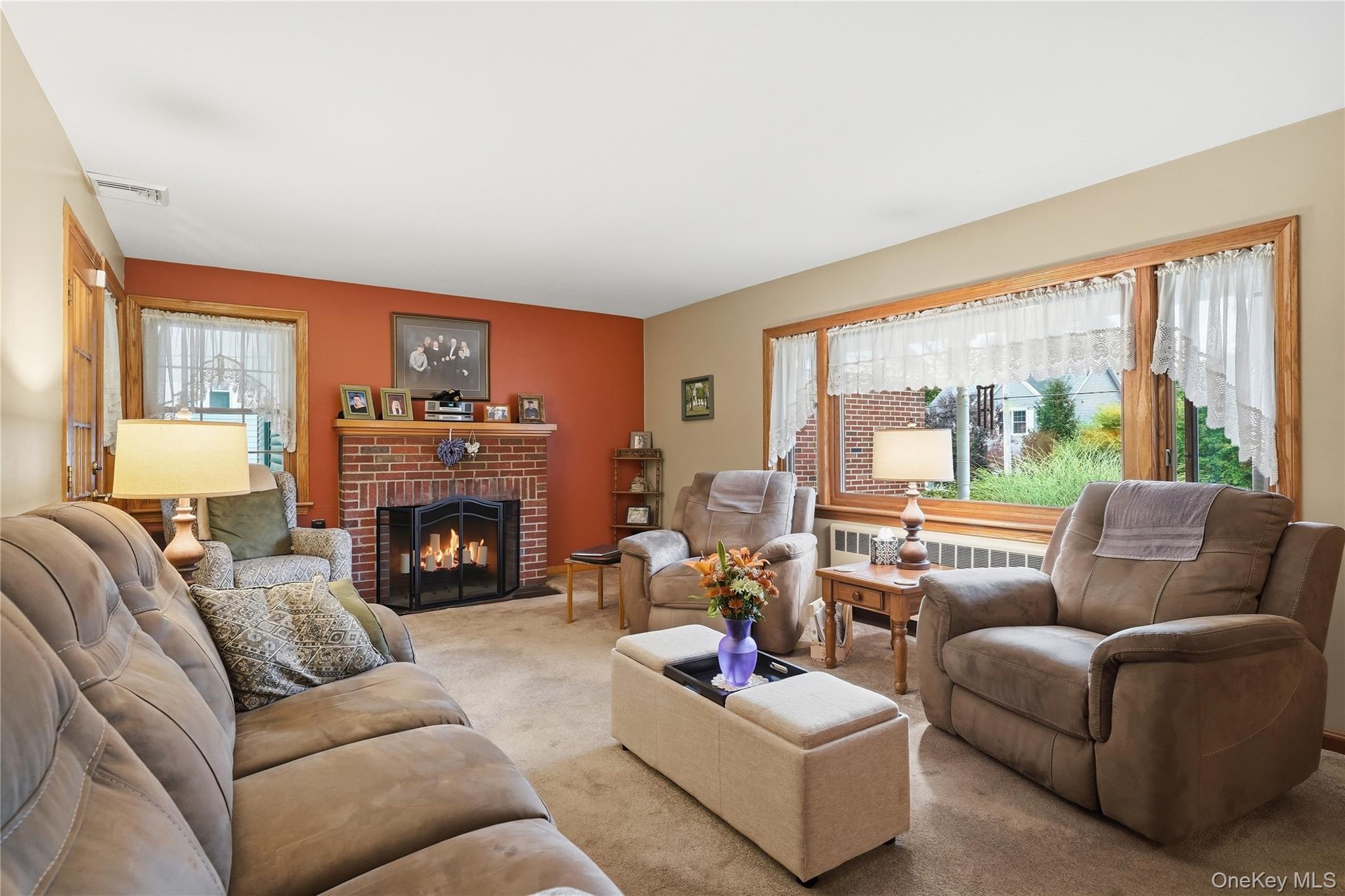 25 E Willow Street – For Sale photo 8