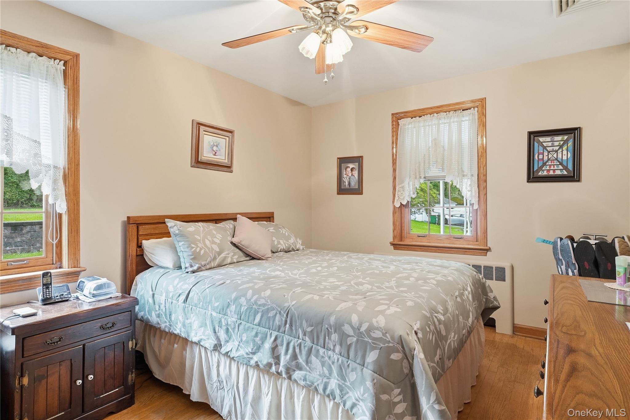 25 E Willow Street – For Sale photo 16