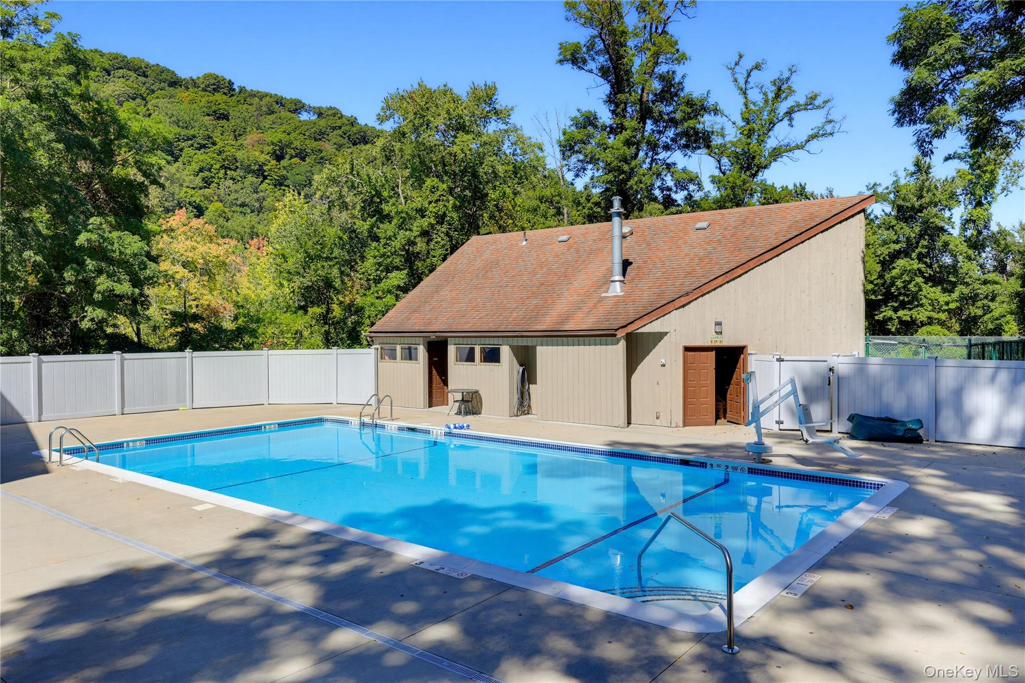 331 N Greeley Avenue – For Sale photo 36