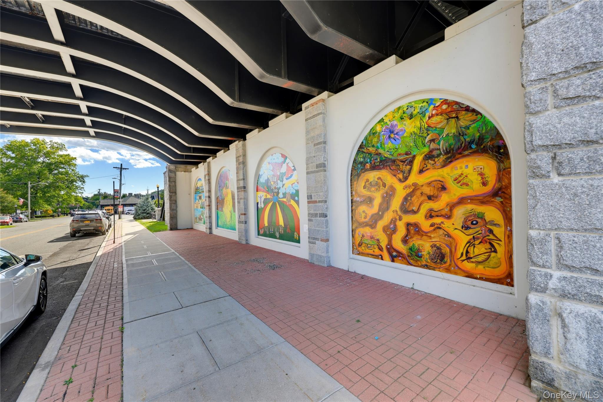 331 N Greeley Avenue – For Sale photo 43