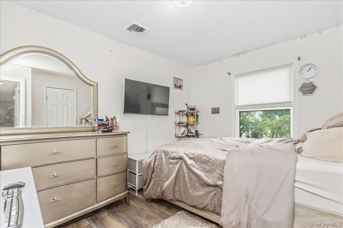 761 Provost Avenue – For Sale photo 10