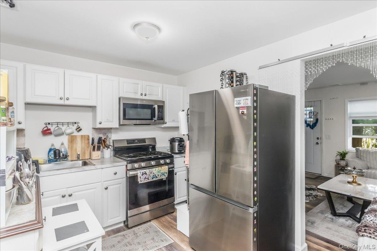 761 Provost Avenue – For Sale photo 8