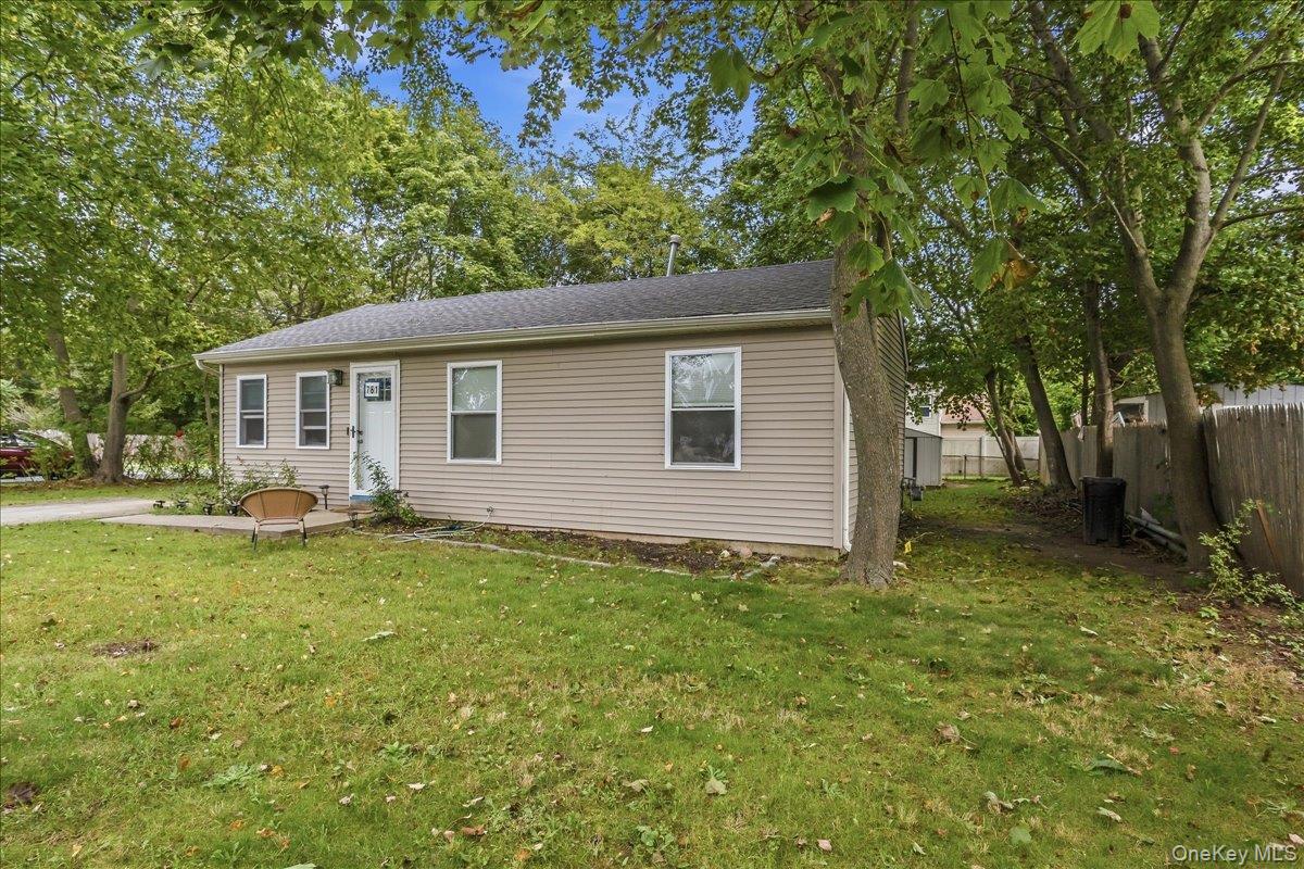 761 Provost Avenue – For Sale photo 2