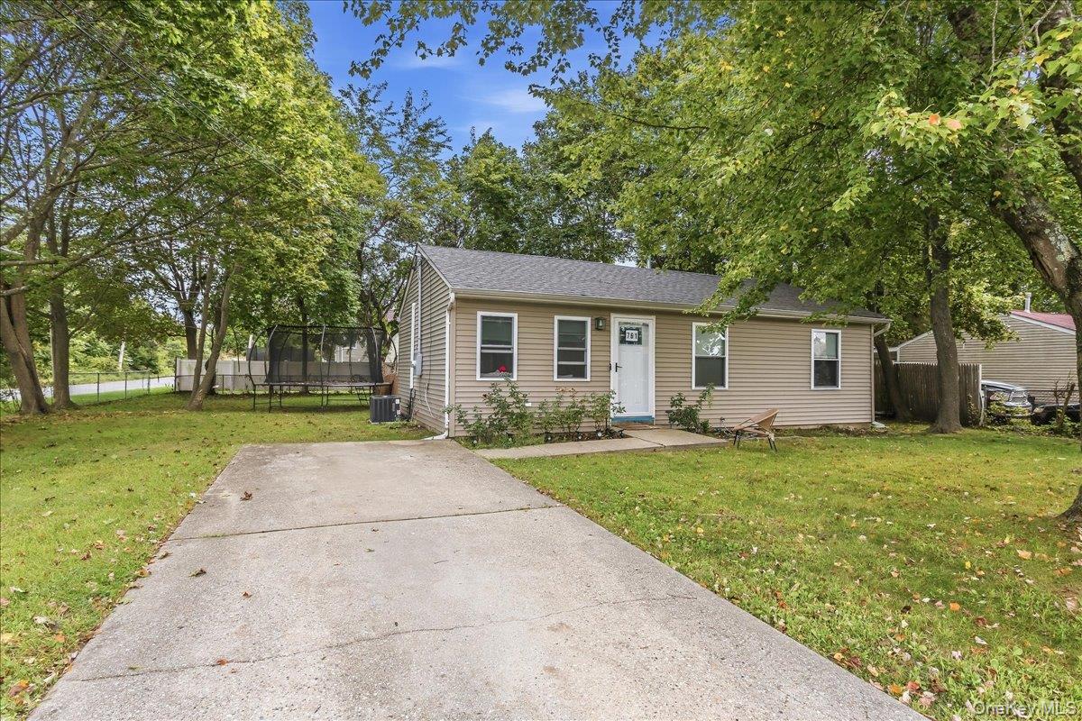 761 Provost Avenue – For Sale