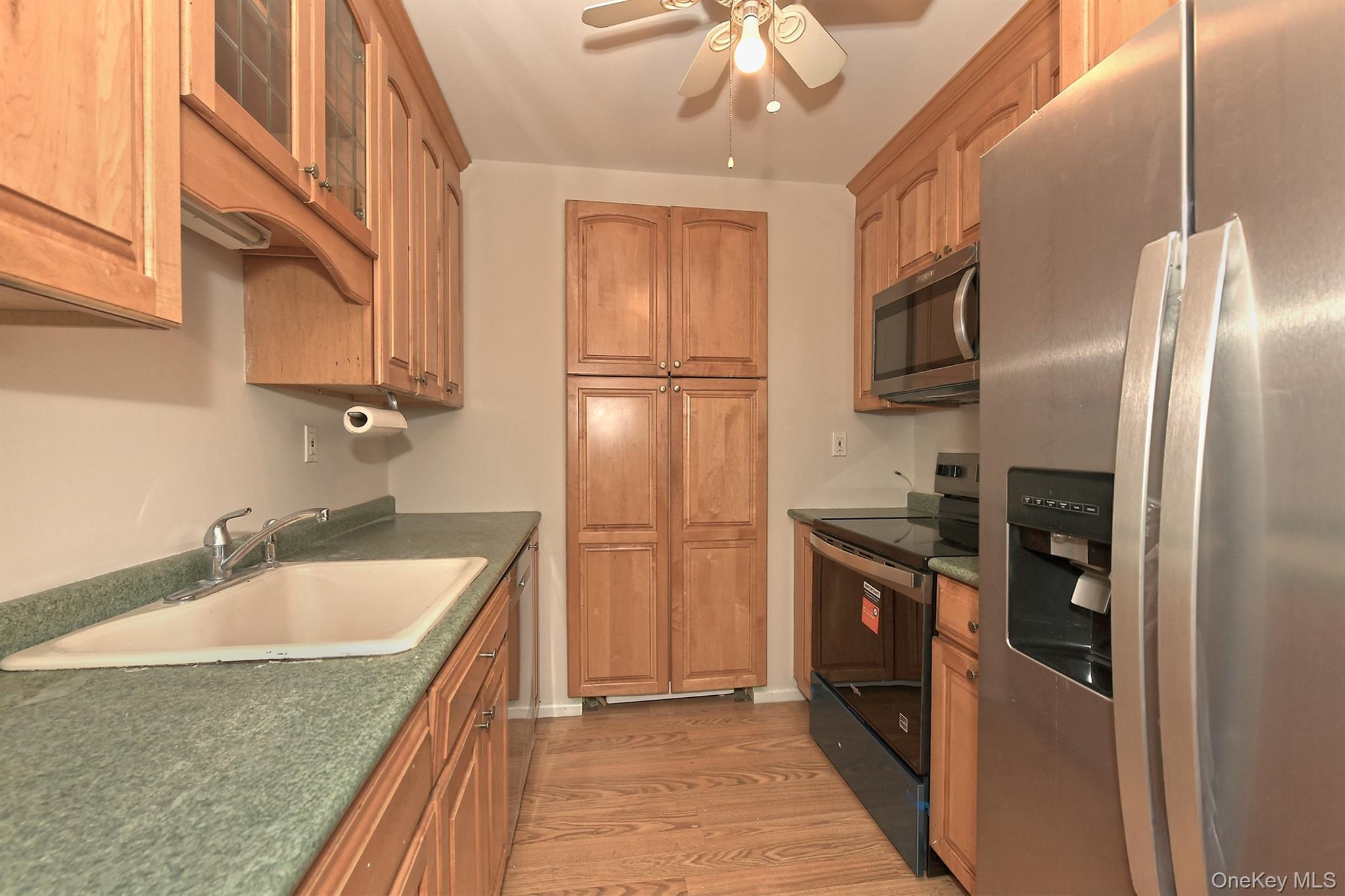 26 Richmond Boulevard, Unit 2A photo 13