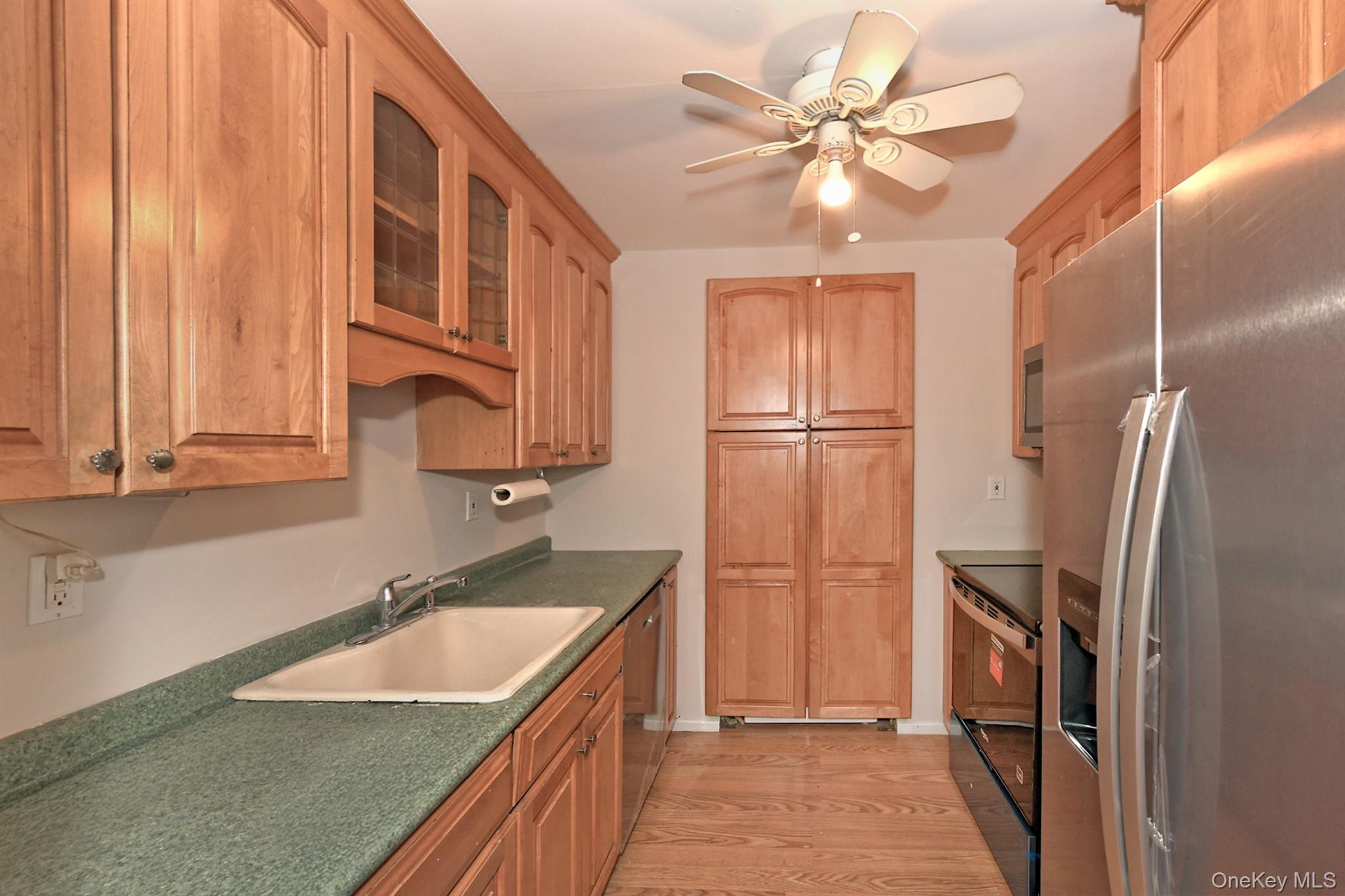 26 Richmond Boulevard, Unit 2A photo 11