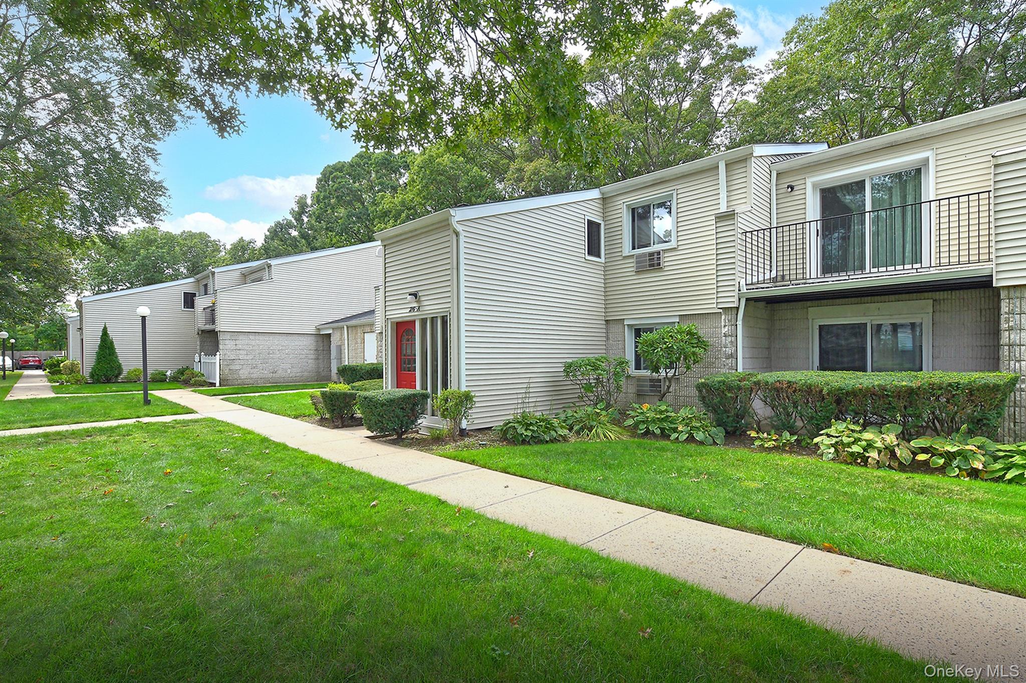 26 Richmond Boulevard, Unit 2A photo 4