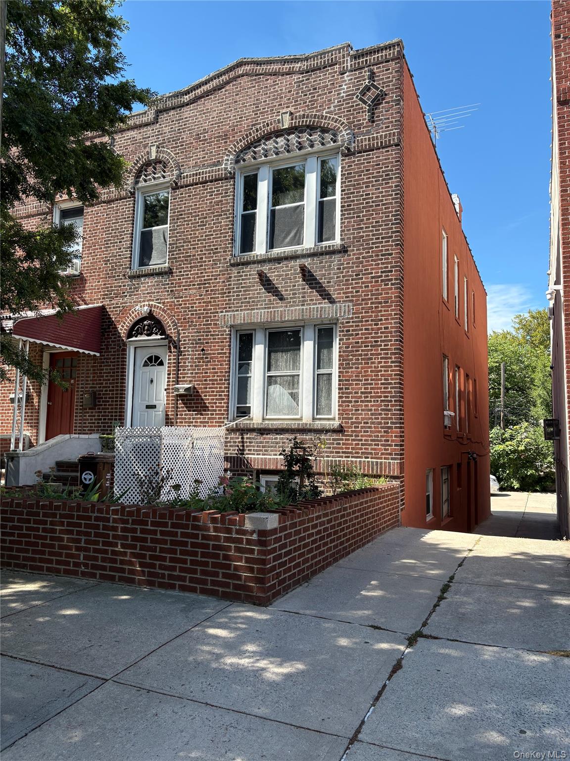 50-56 41st Street, Unit 2 photo 2