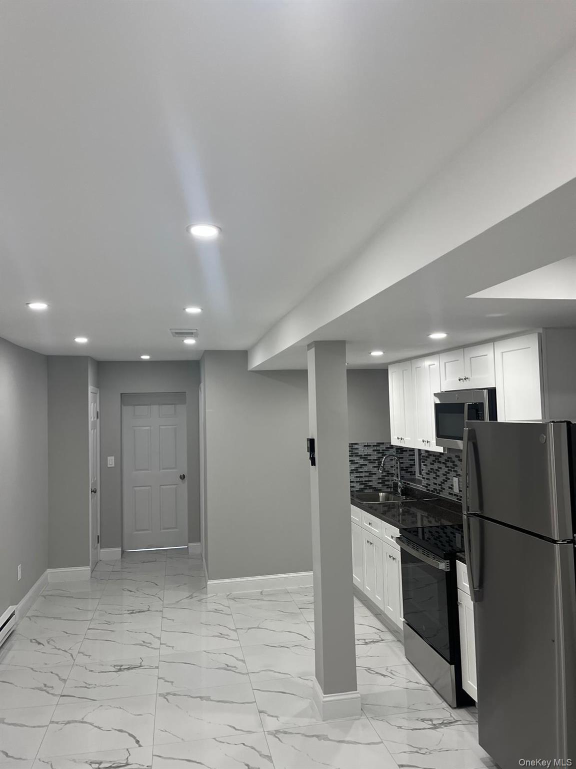 2213 Belmont Avenue, Unit 1B photo 2
