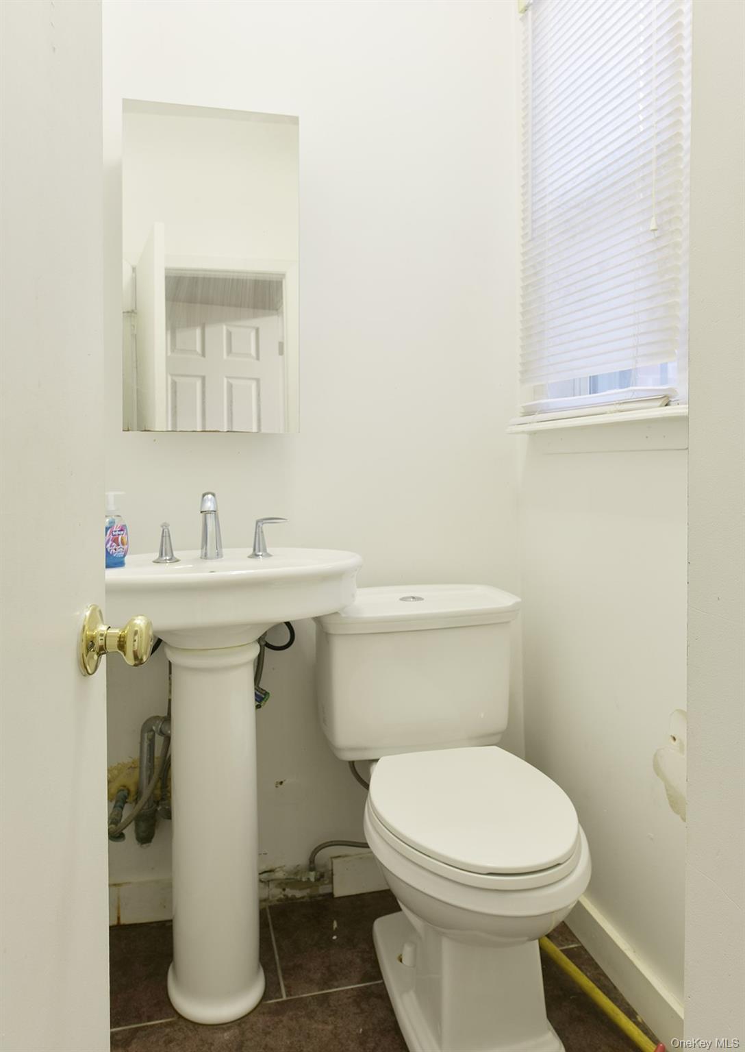 12015 Liberty Avenue – For Sale
