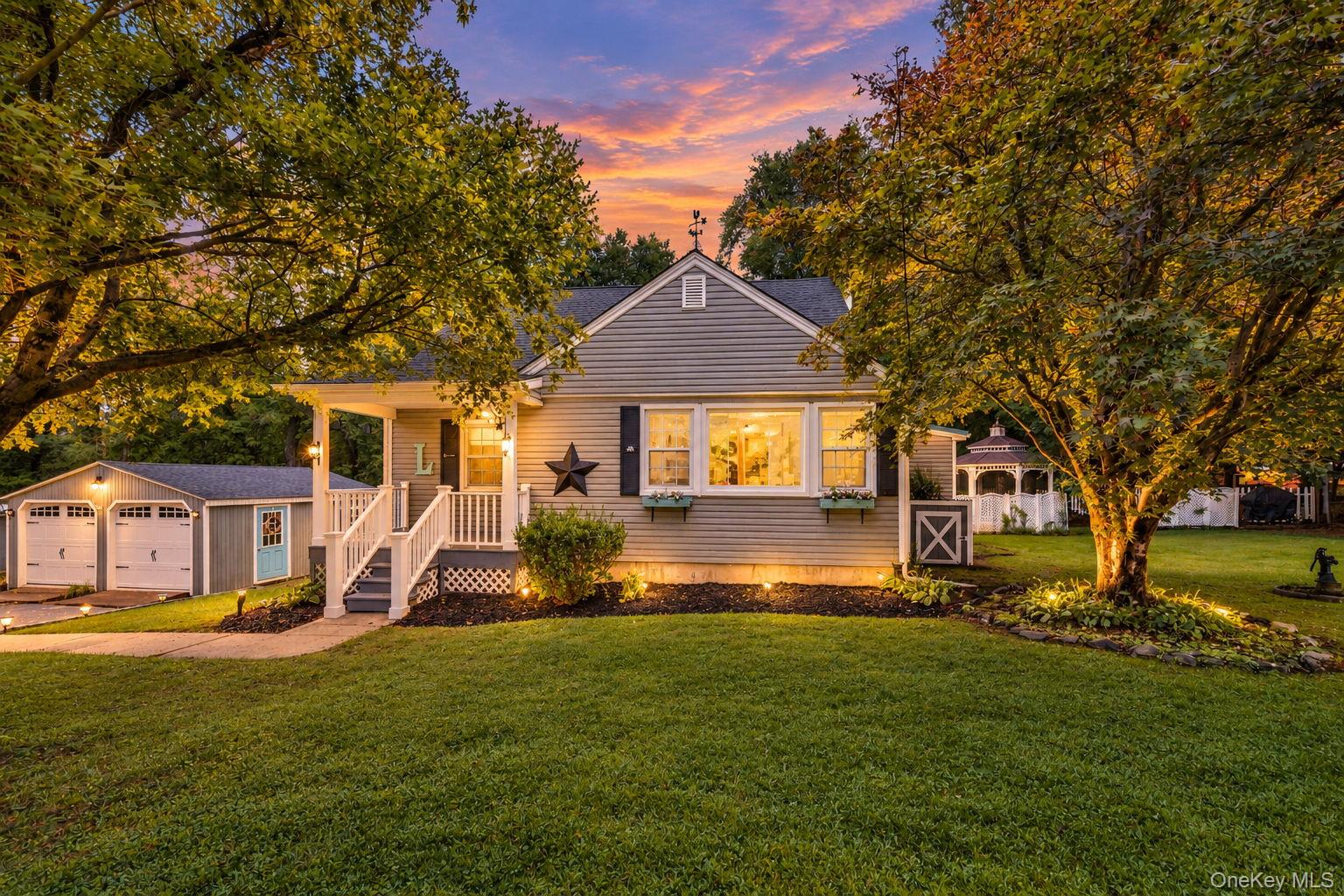 121 First Road – For Sale photo 2