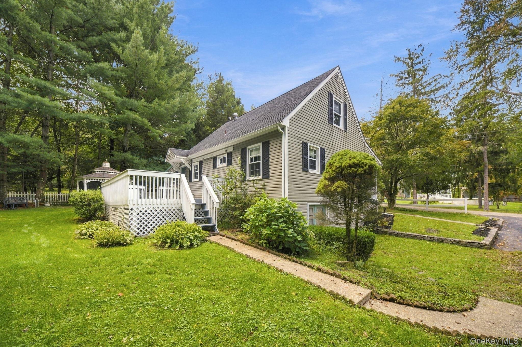 121 First Road – For Sale photo 25
