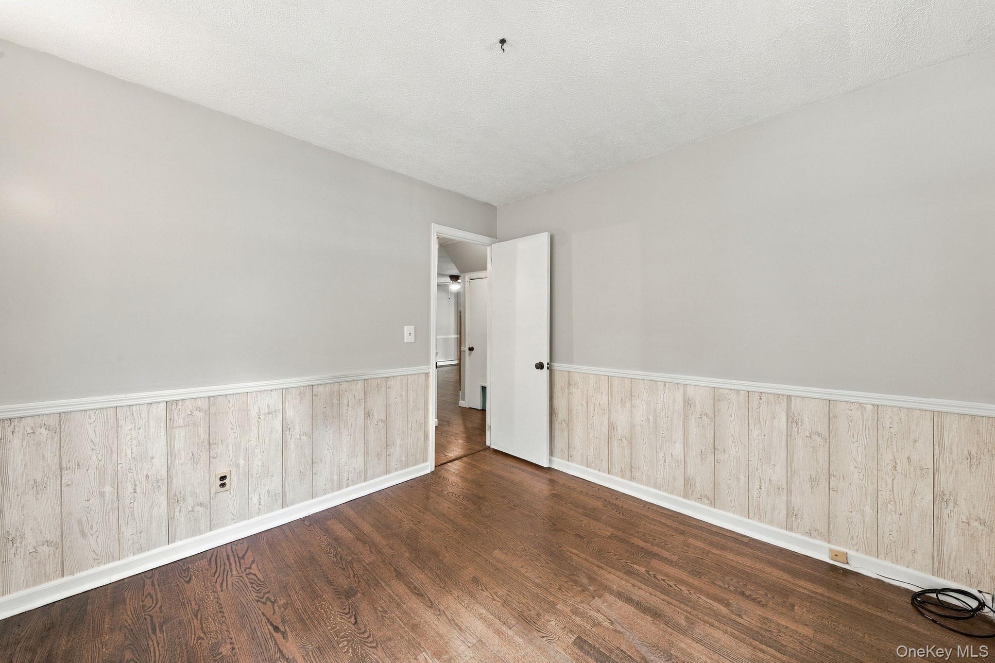 121 First Road – For Sale photo 12