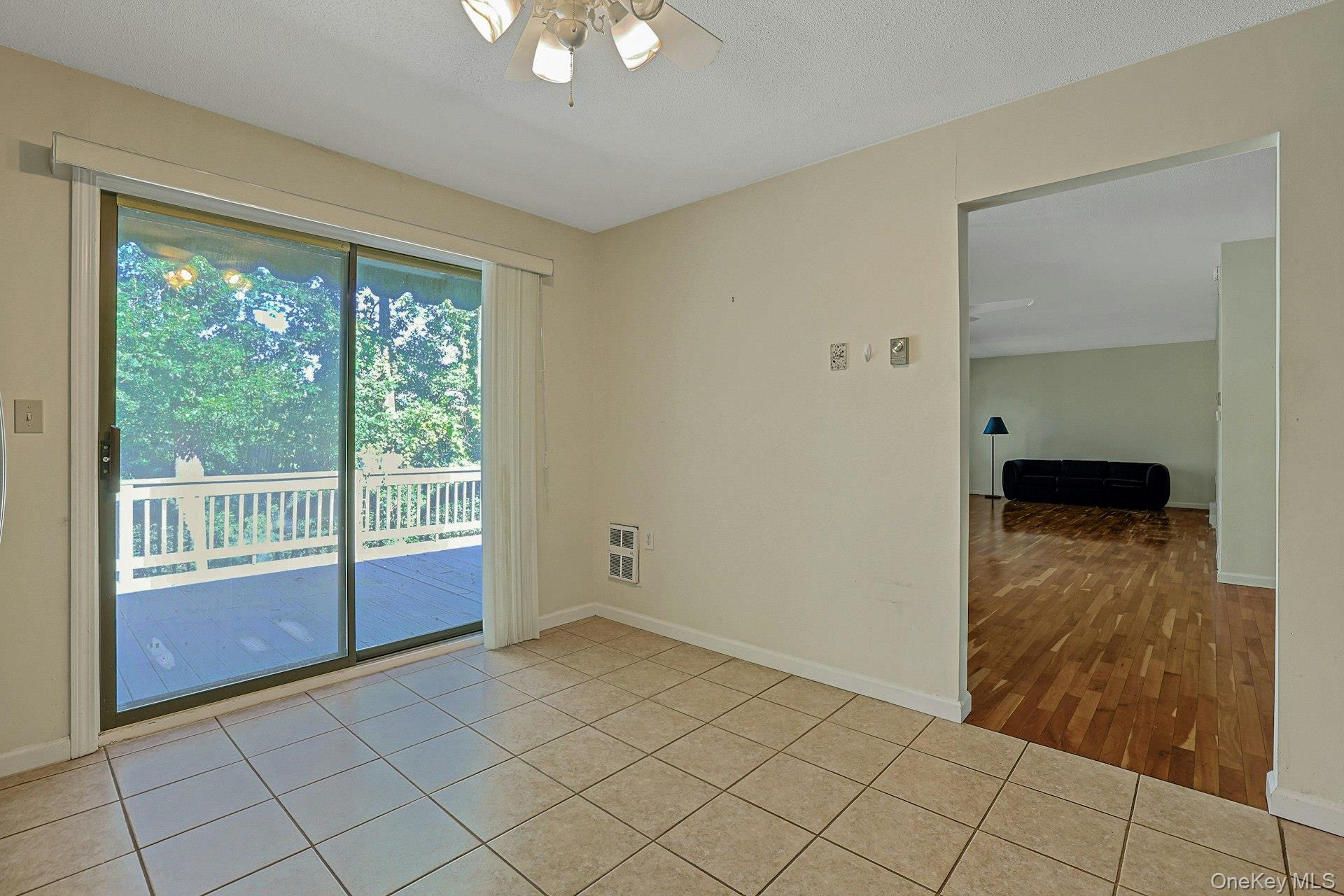 569B Heritage Hills Dr, Unit B photo 7