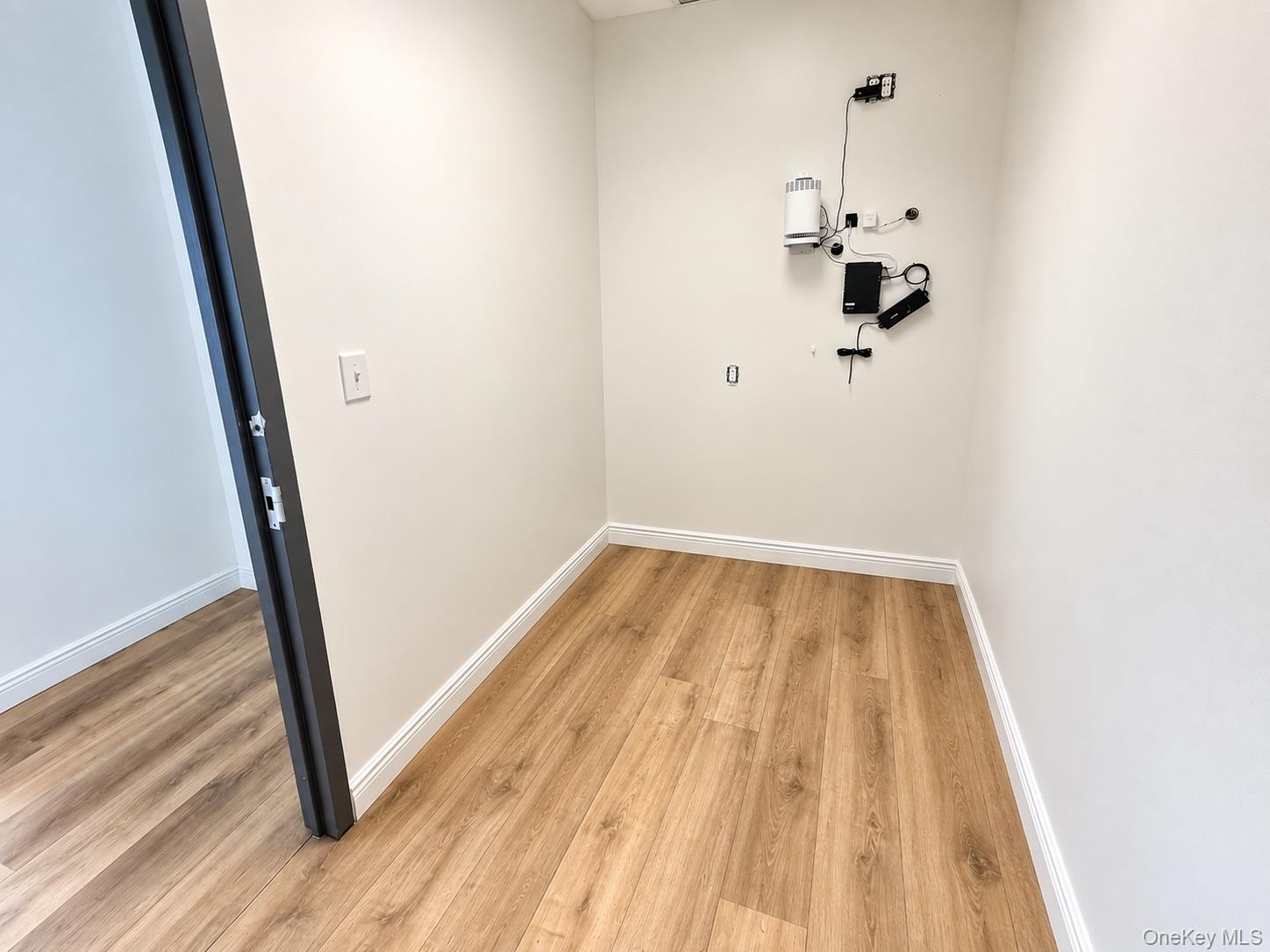 189 Sunrise Highway, Unit 304 photo 8