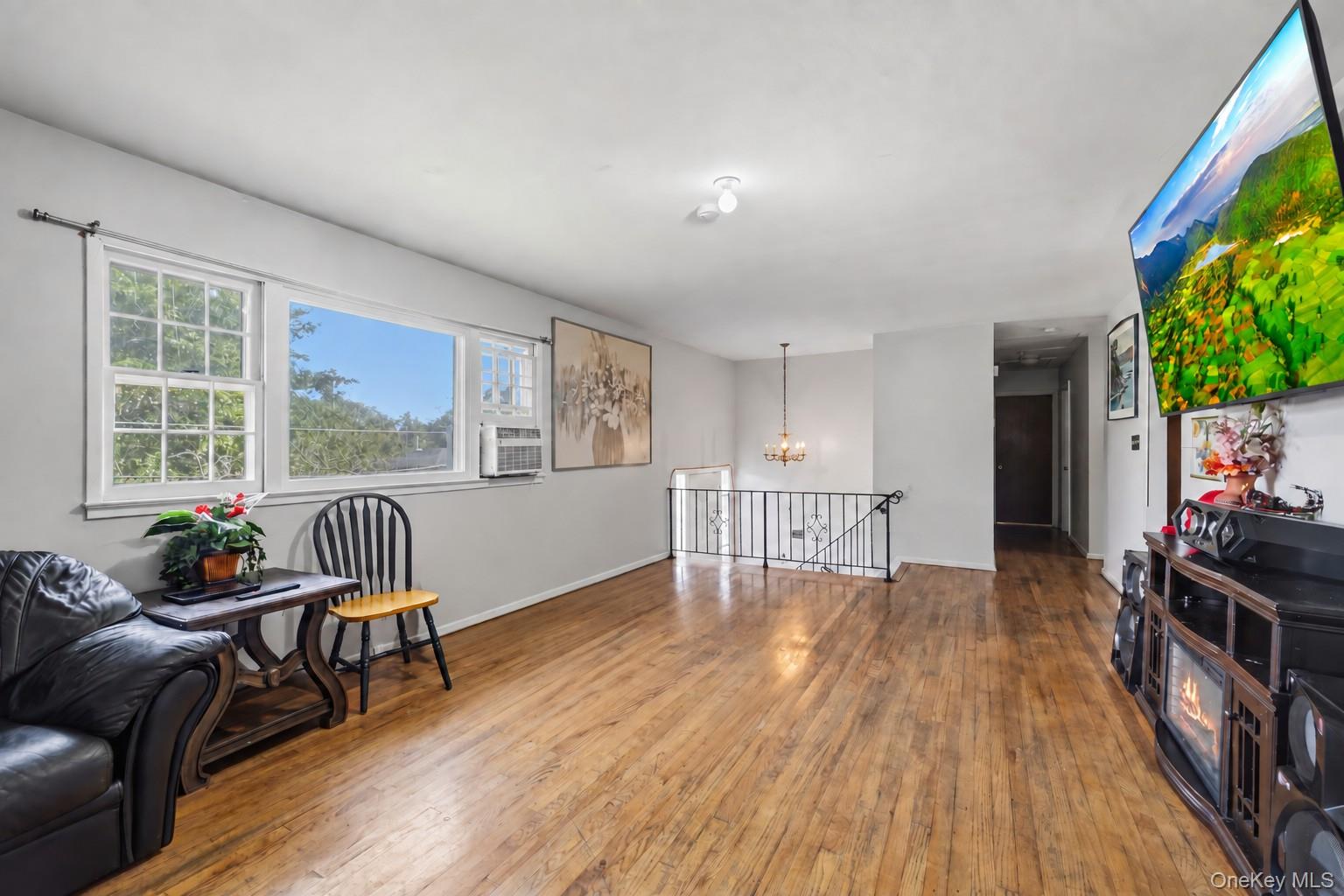 4 Great Oaks Drive – For Sale photo 7